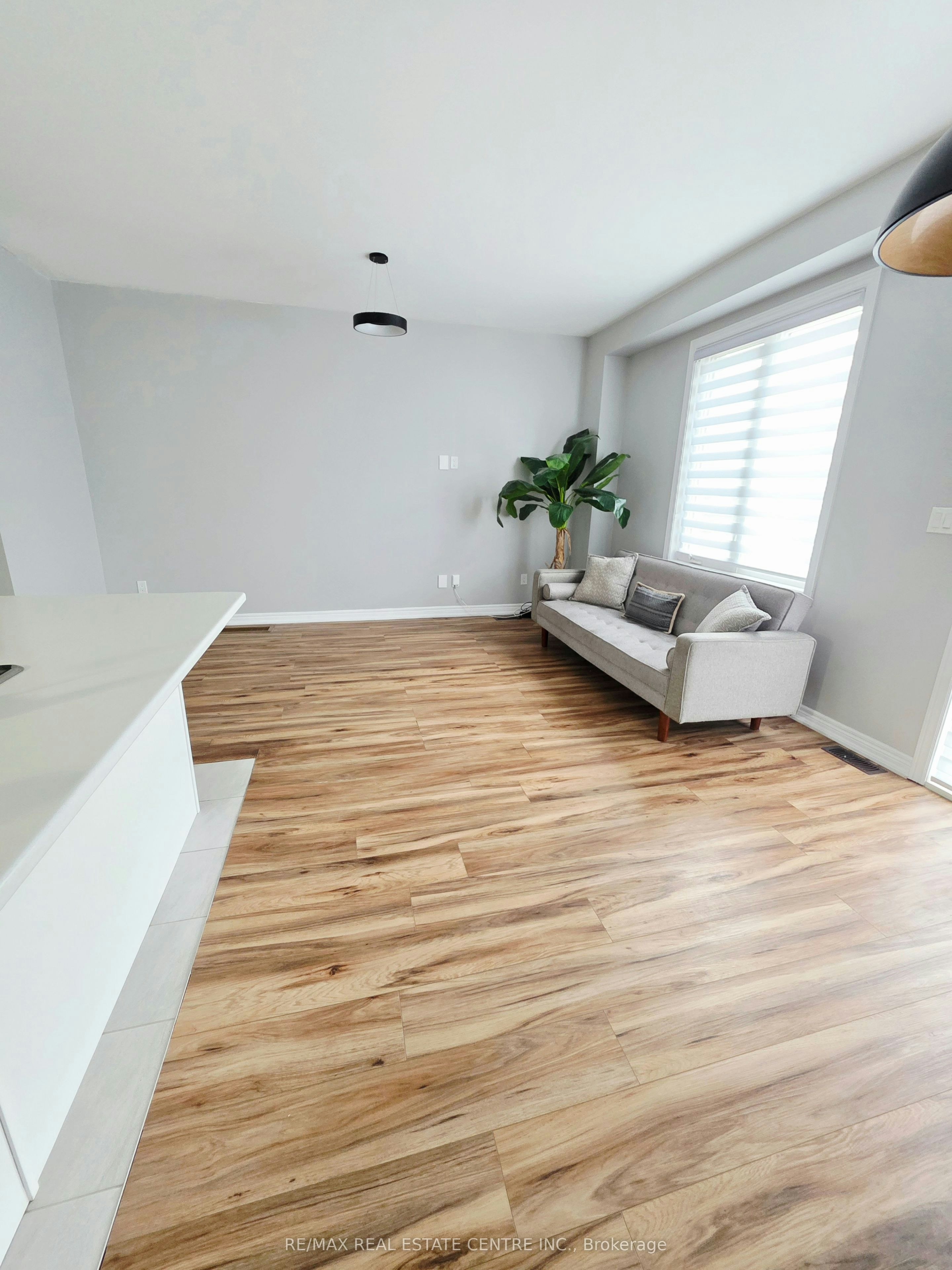 16-9 Arietta Lane, Hamilton, ON, L8E 0K7 - 16