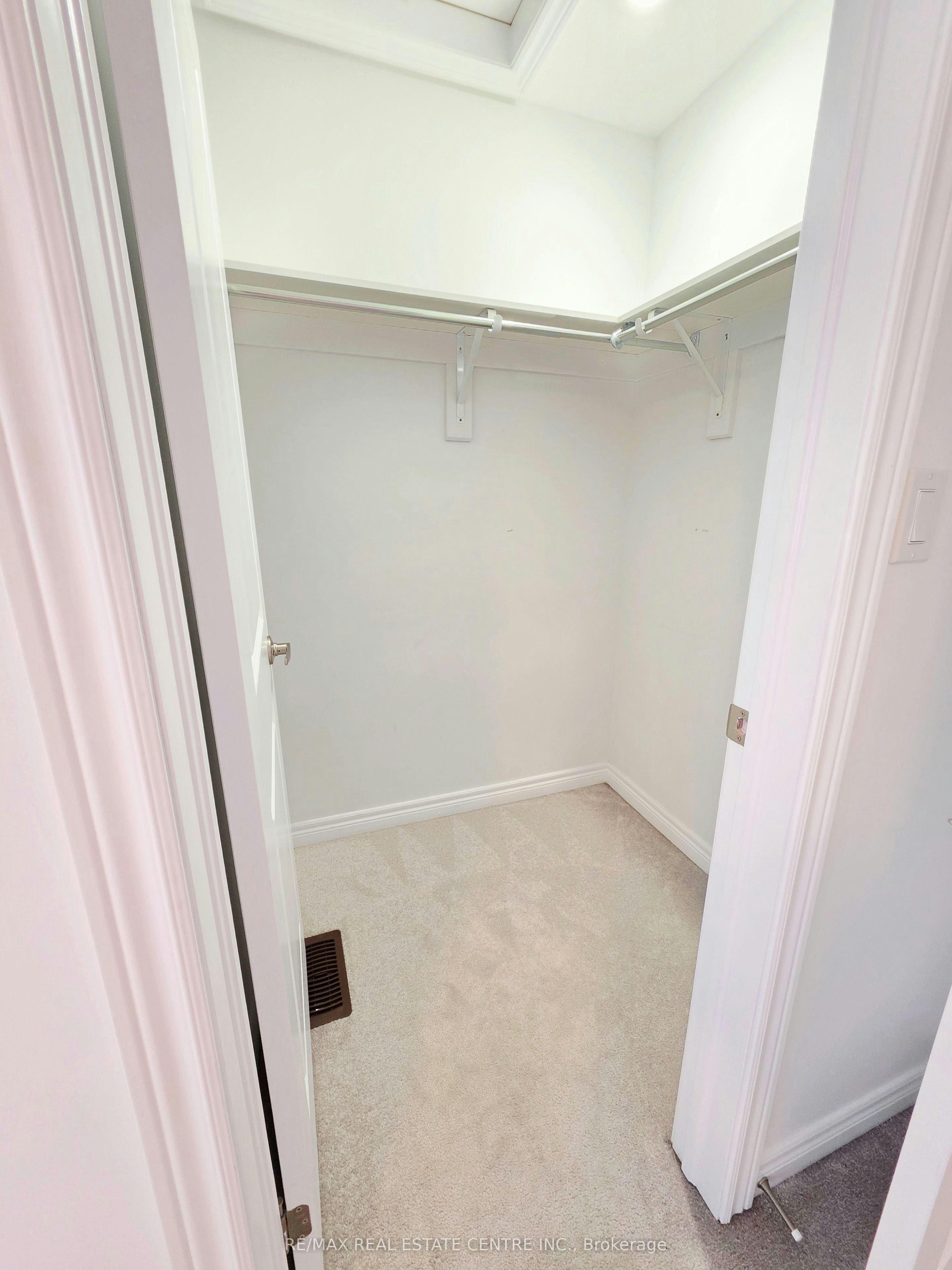 16-9 Arietta Lane, Hamilton, ON, L8E 0K7 - 21