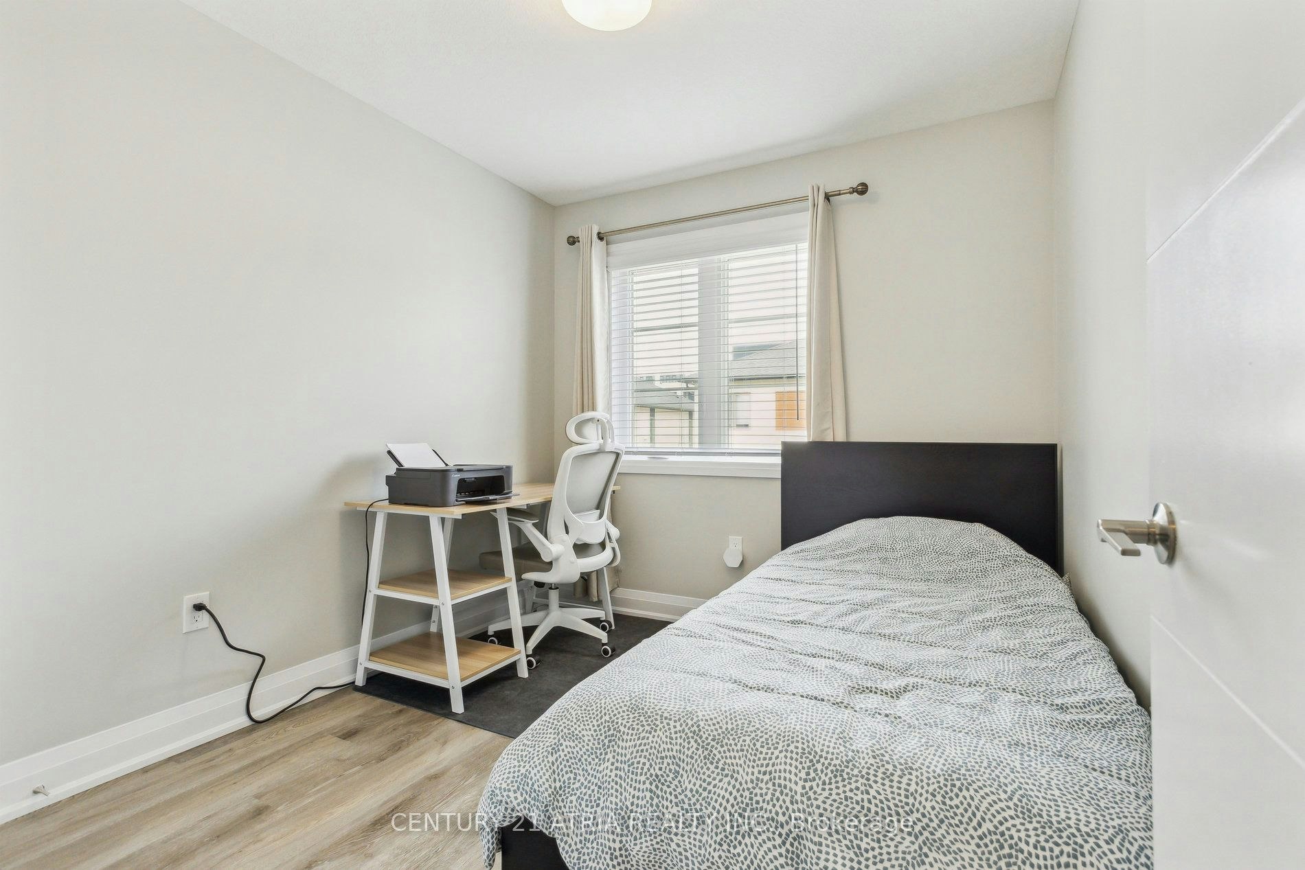 36 Steele Crescent, Guelph, ON, N1E 0S7 - 35
