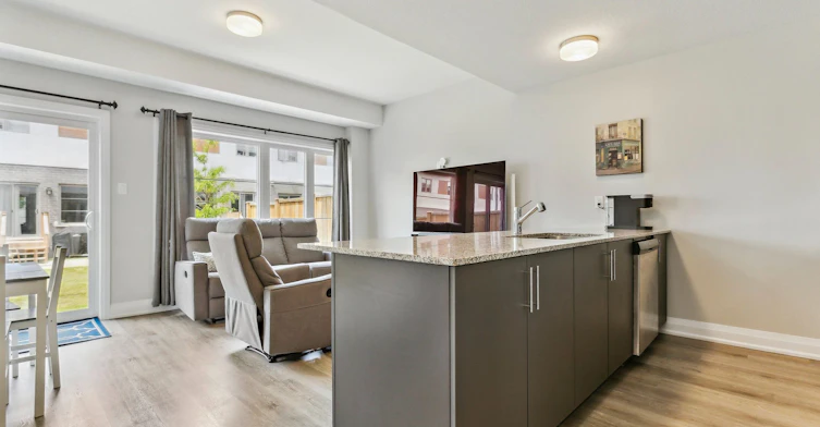 36 Steele Crescent, Guelph, ON, N1E 0S7 - 9