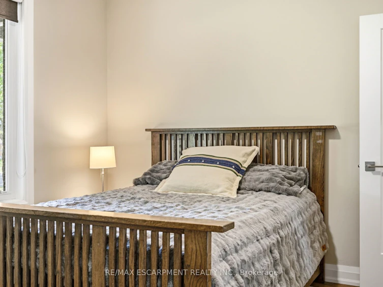 42 Carlton Avenue, Welland, ON, L3C 1P9 - 24