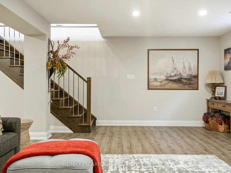42 Carlton Avenue, Welland, ON, L3C 1P9 - 28