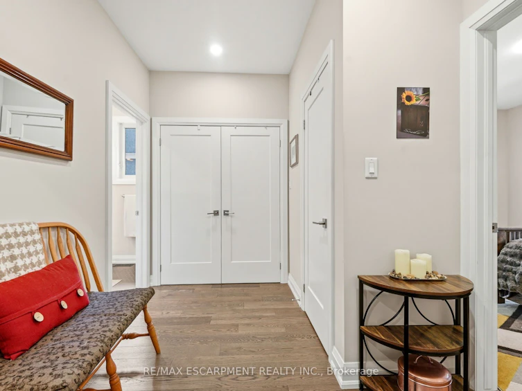 42 Carlton Avenue, Welland, ON, L3C 1P9 - 35