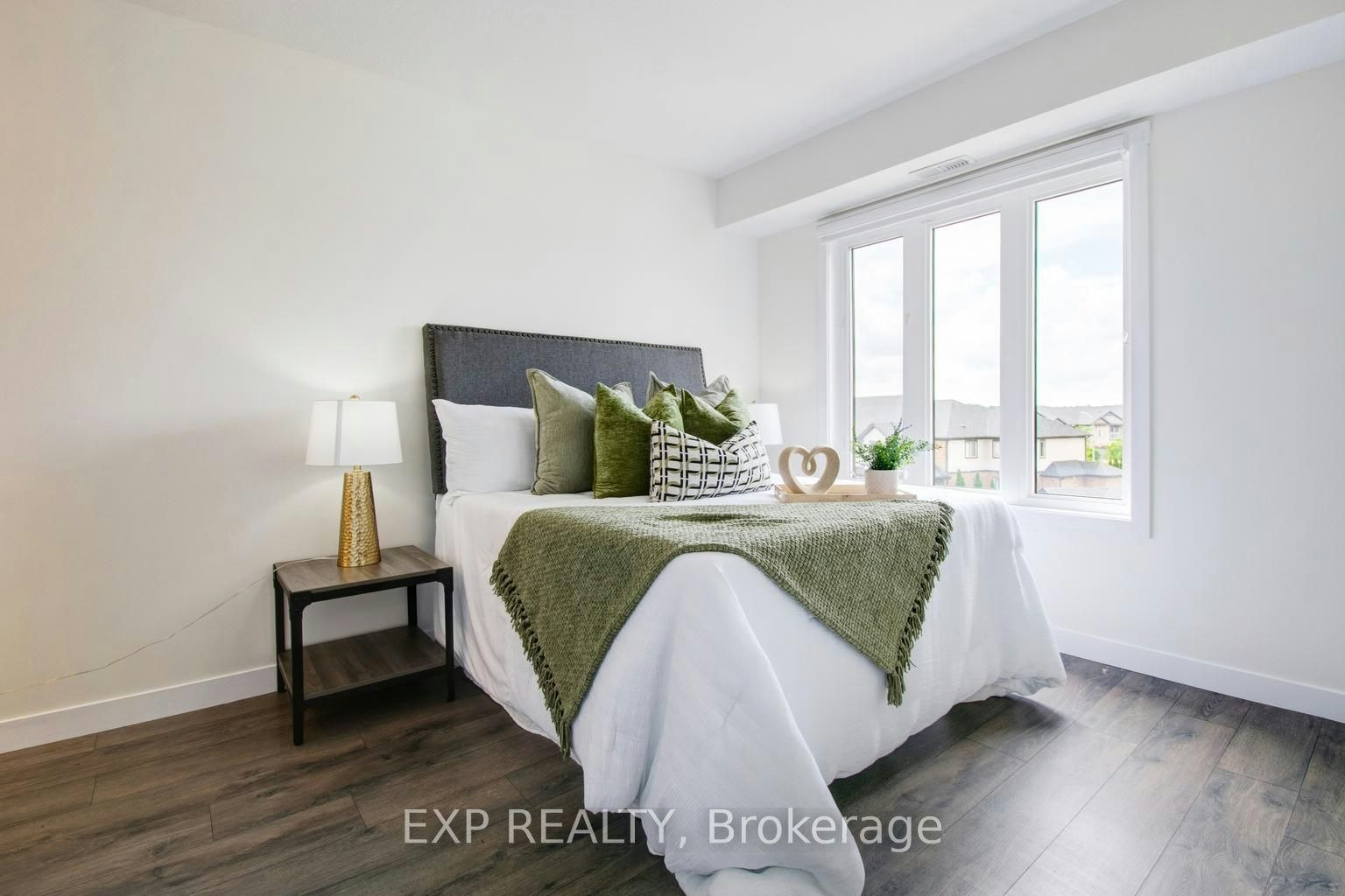 E-150 Rochefort Street, Kitchener, ON, N2R 0P5 - 36