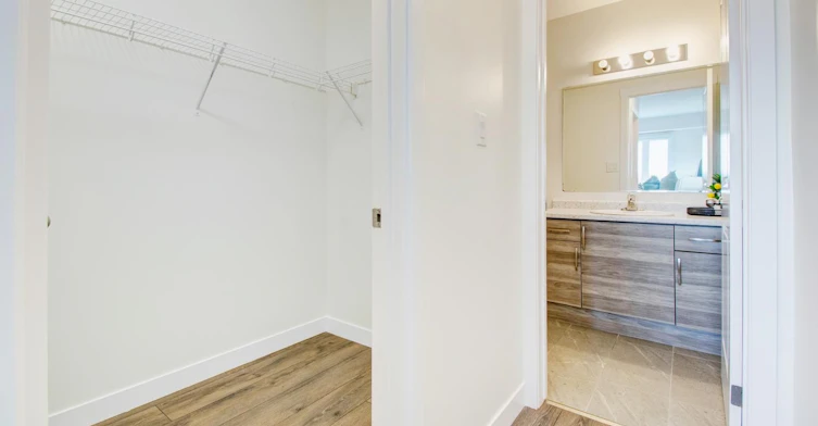 E-150 Rochefort Street, Kitchener, ON, N2R 0P5 - 42