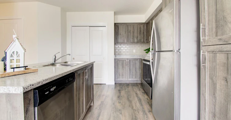 E-150 Rochefort Street, Kitchener, ON, N2R 0P5 - 13