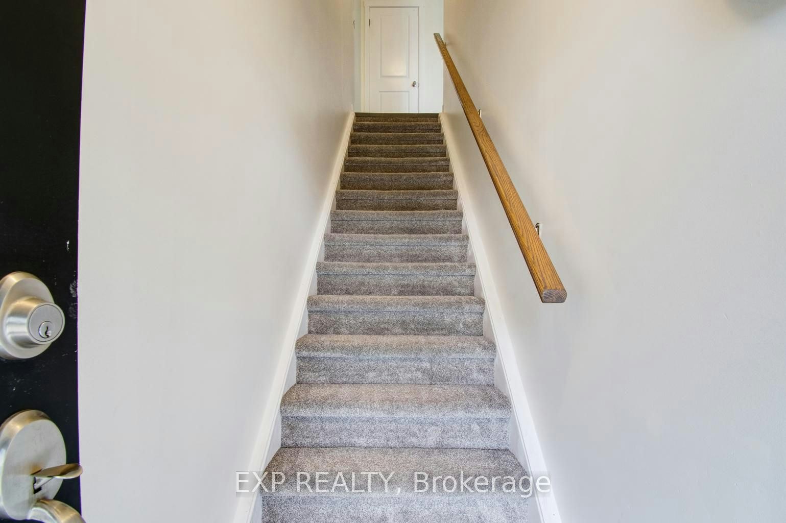 E-150 Rochefort Street, Kitchener, ON, N2R 0P5 - 7