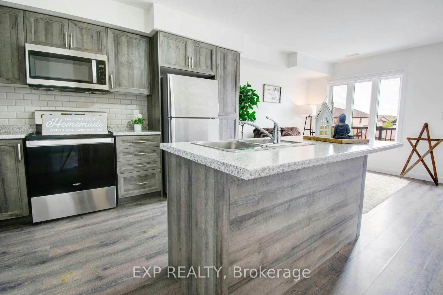 E-150 Rochefort Street, Kitchener, ON, N2R 0P5 - 9