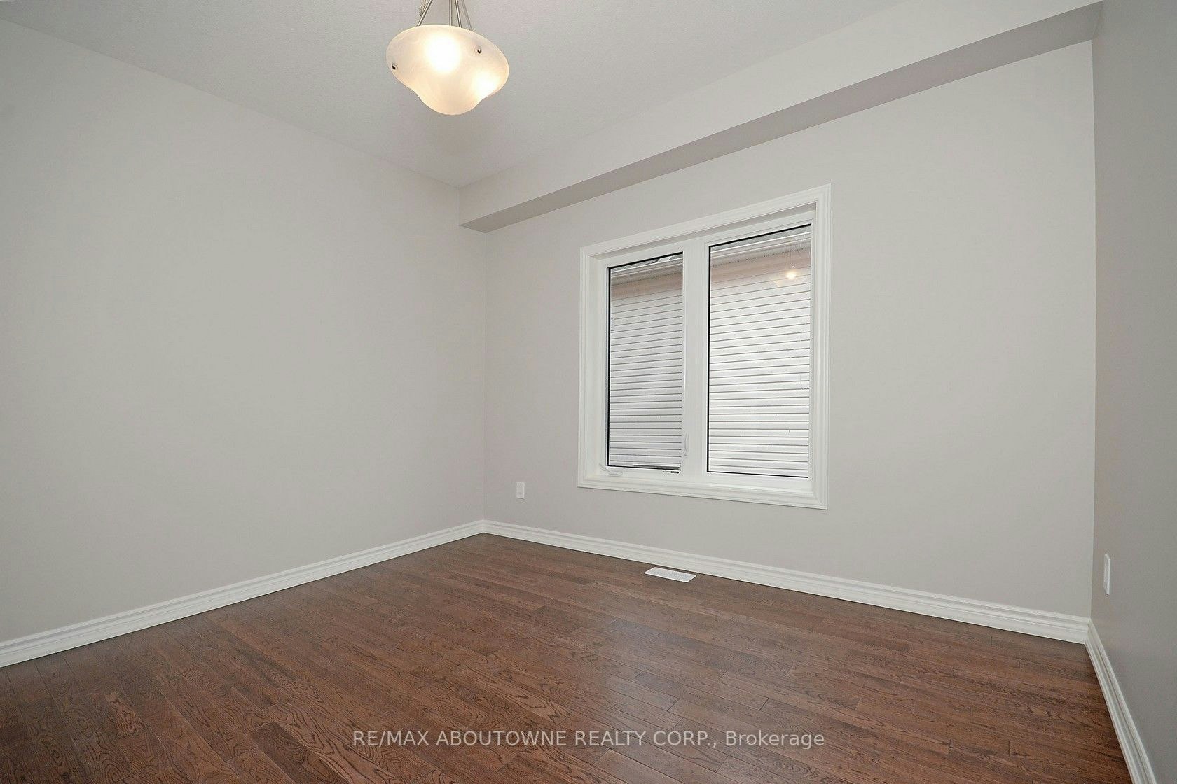 22 Ryan Street, Centre Wellington, ON, N1M 0C9 - 8
