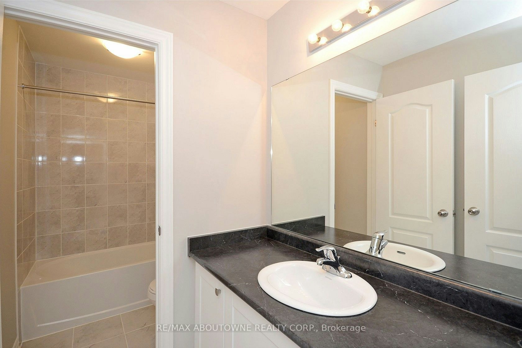22 Ryan Street, Centre Wellington, ON, N1M 0C9 - 45