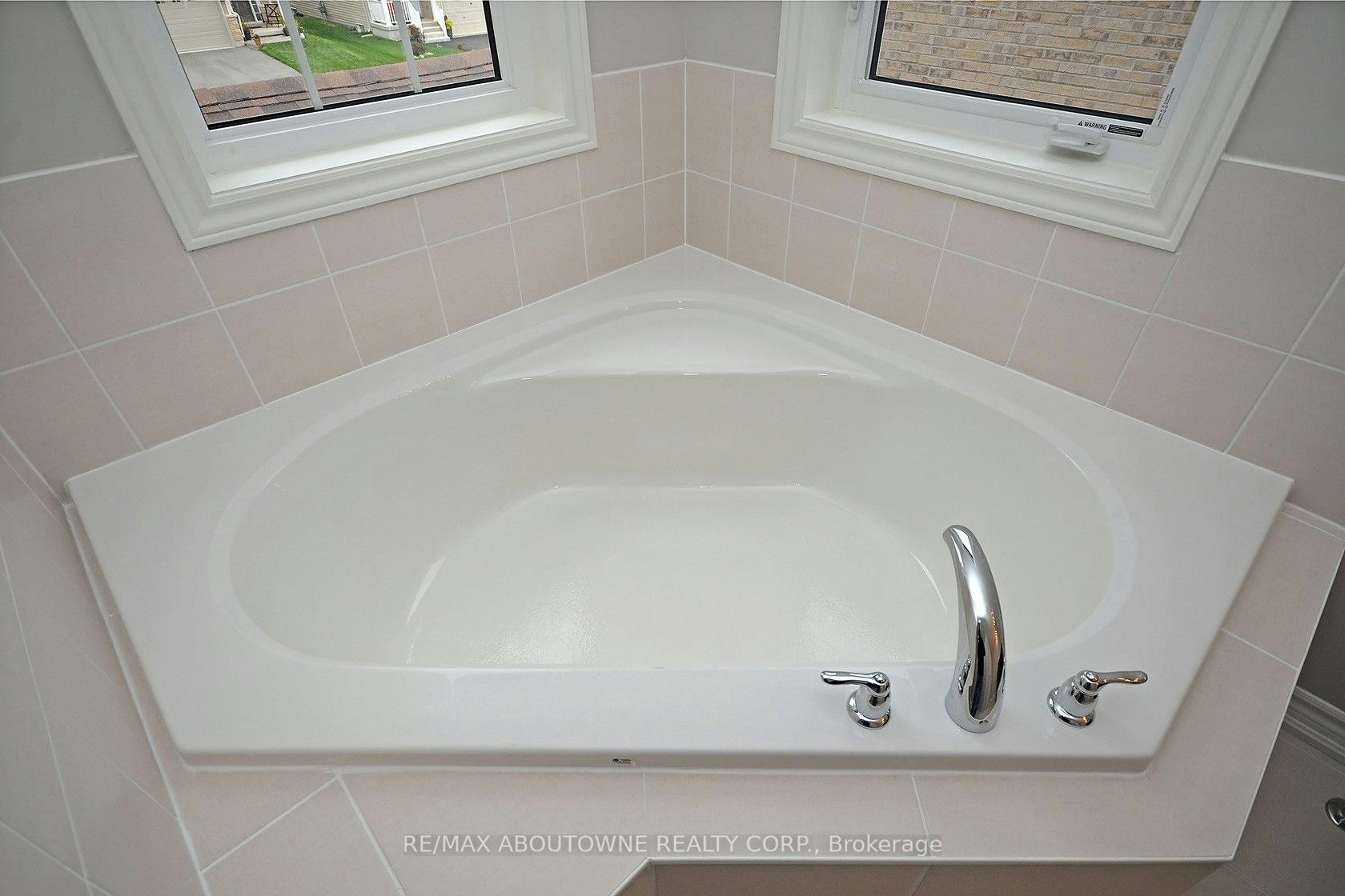 22 Ryan Street, Centre Wellington, ON, N1M 0C9 - 36