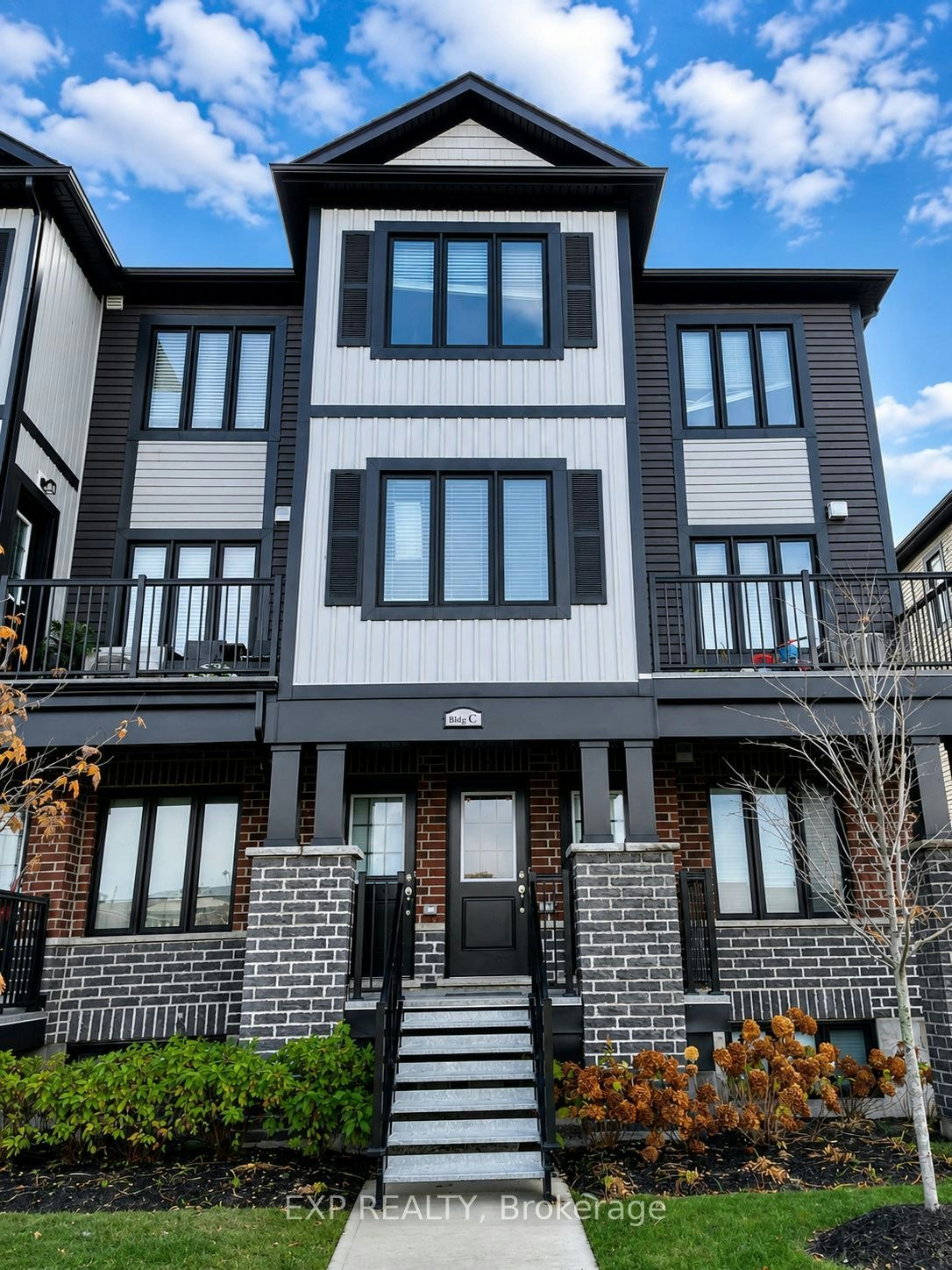 C14-160 Rochefort Street, Kitchener, ON, N2R 0P5