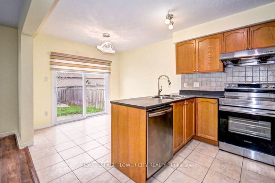 419 Tealby Crescent, Waterloo, ON, N2J 4Y8 - 9