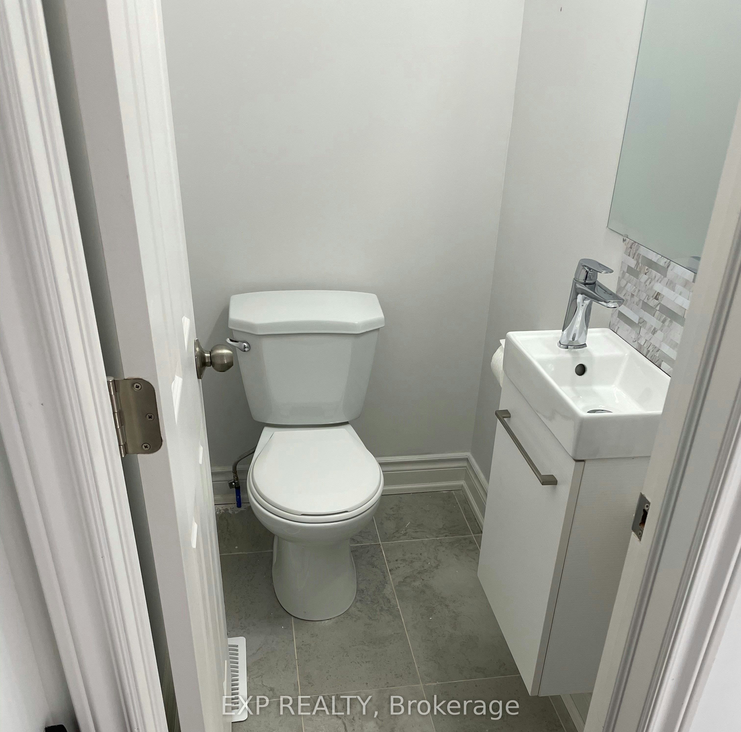 5-17 East Street, St. Catharines, ON, L2R 3Y9 - 5