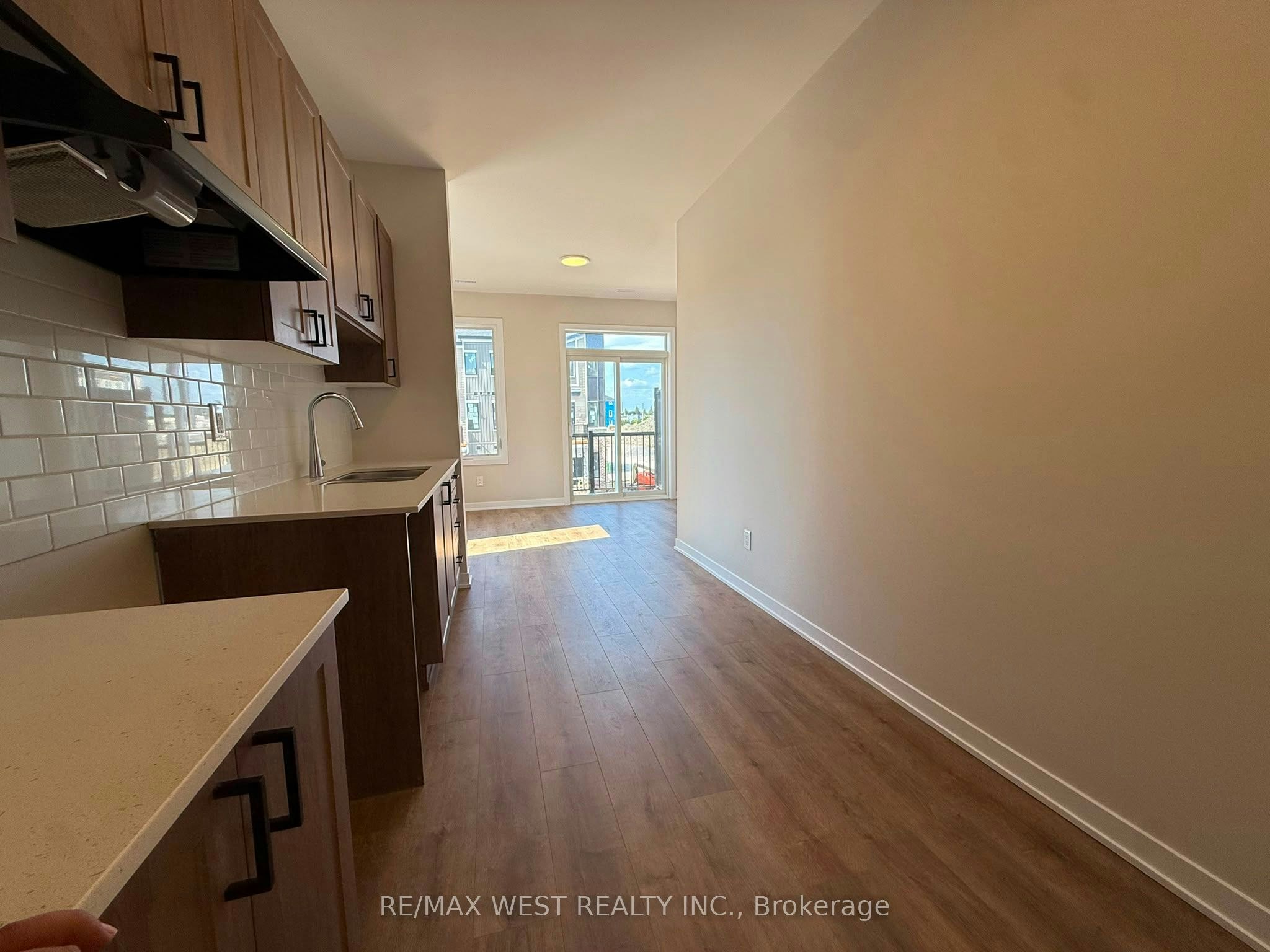 777 Utopie Private, Ottawa, ON, K1W 0M5 - 9