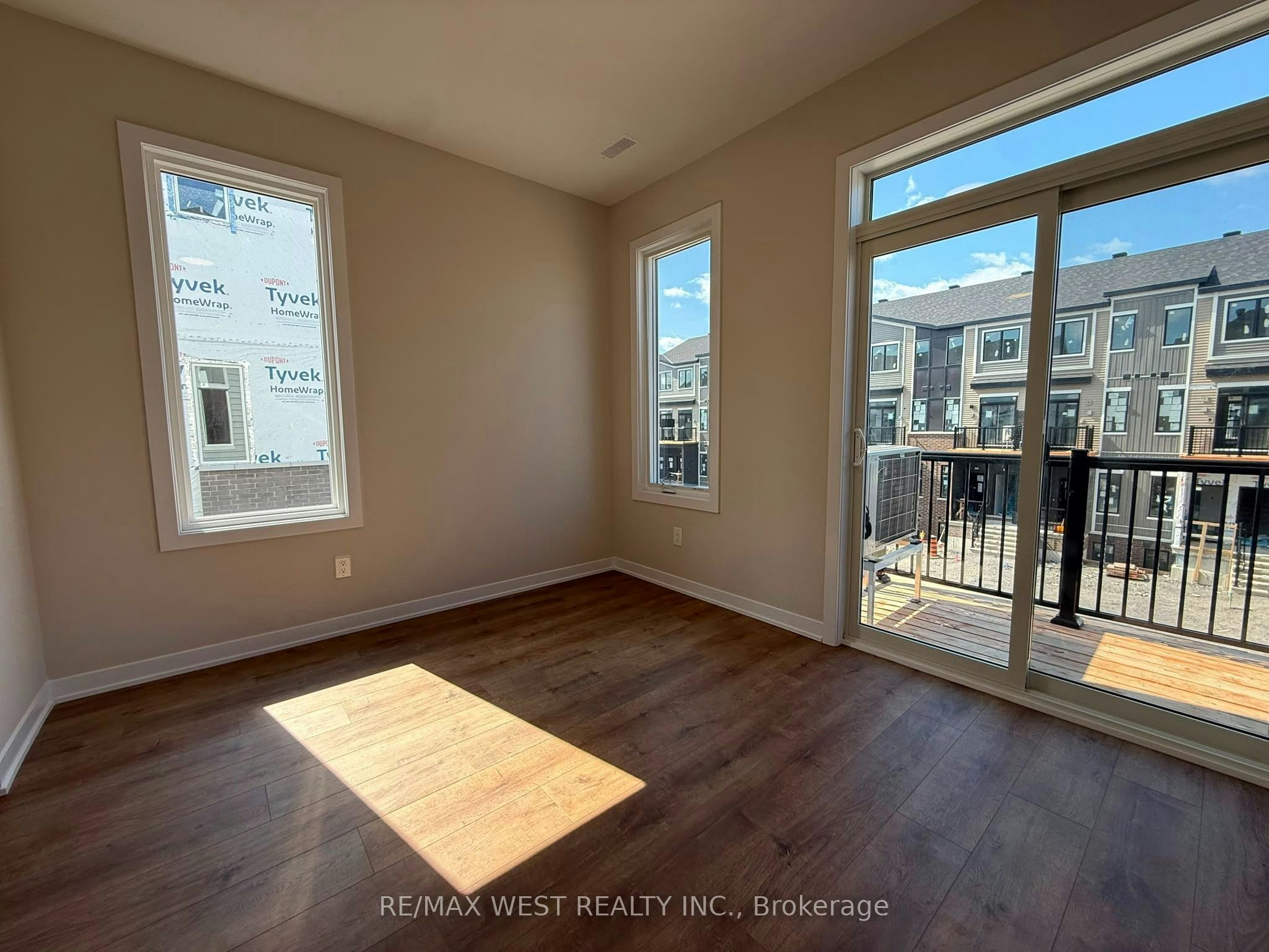 777 Utopie Private, Ottawa, ON, K1W 0M5 - 6