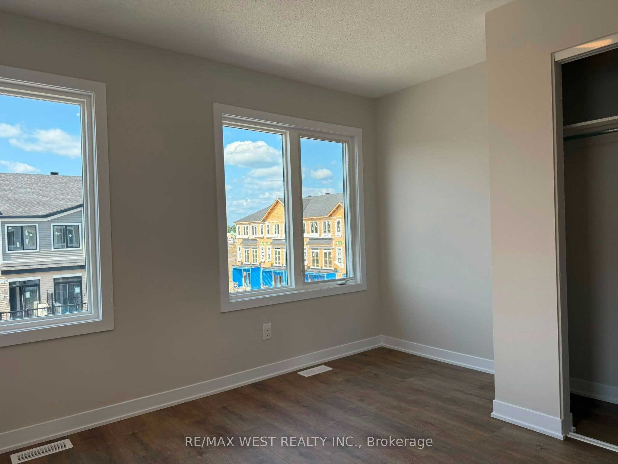 777 Utopie Private, Ottawa, ON, K1W 0M5 - 17