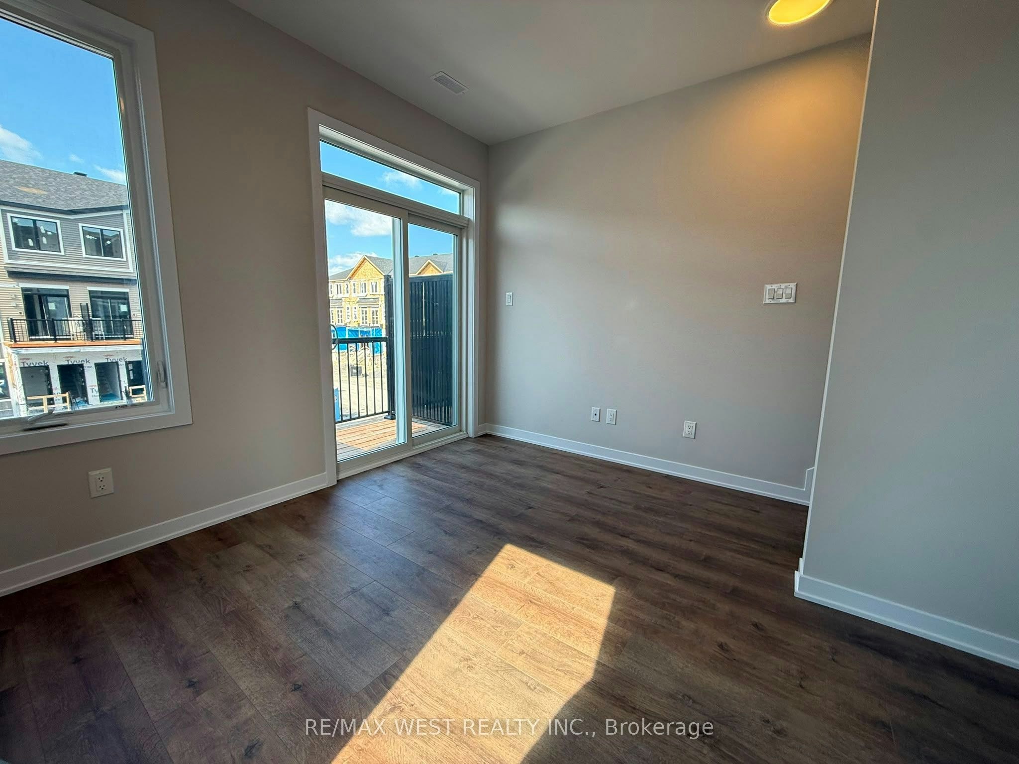 777 Utopie Private, Ottawa, ON, K1W 0M5 - 3