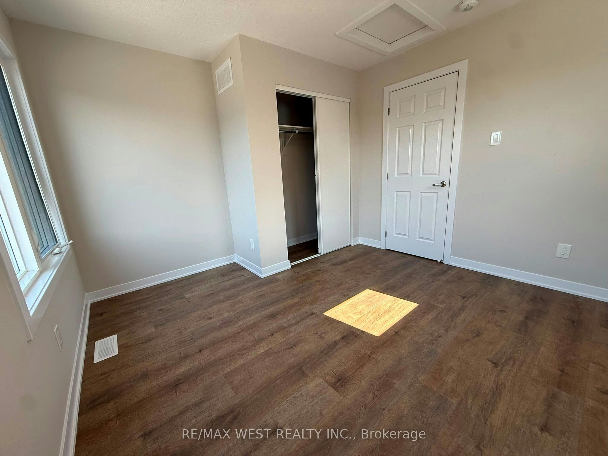 777 Utopie Private, Ottawa, ON, K1W 0M5 - 13