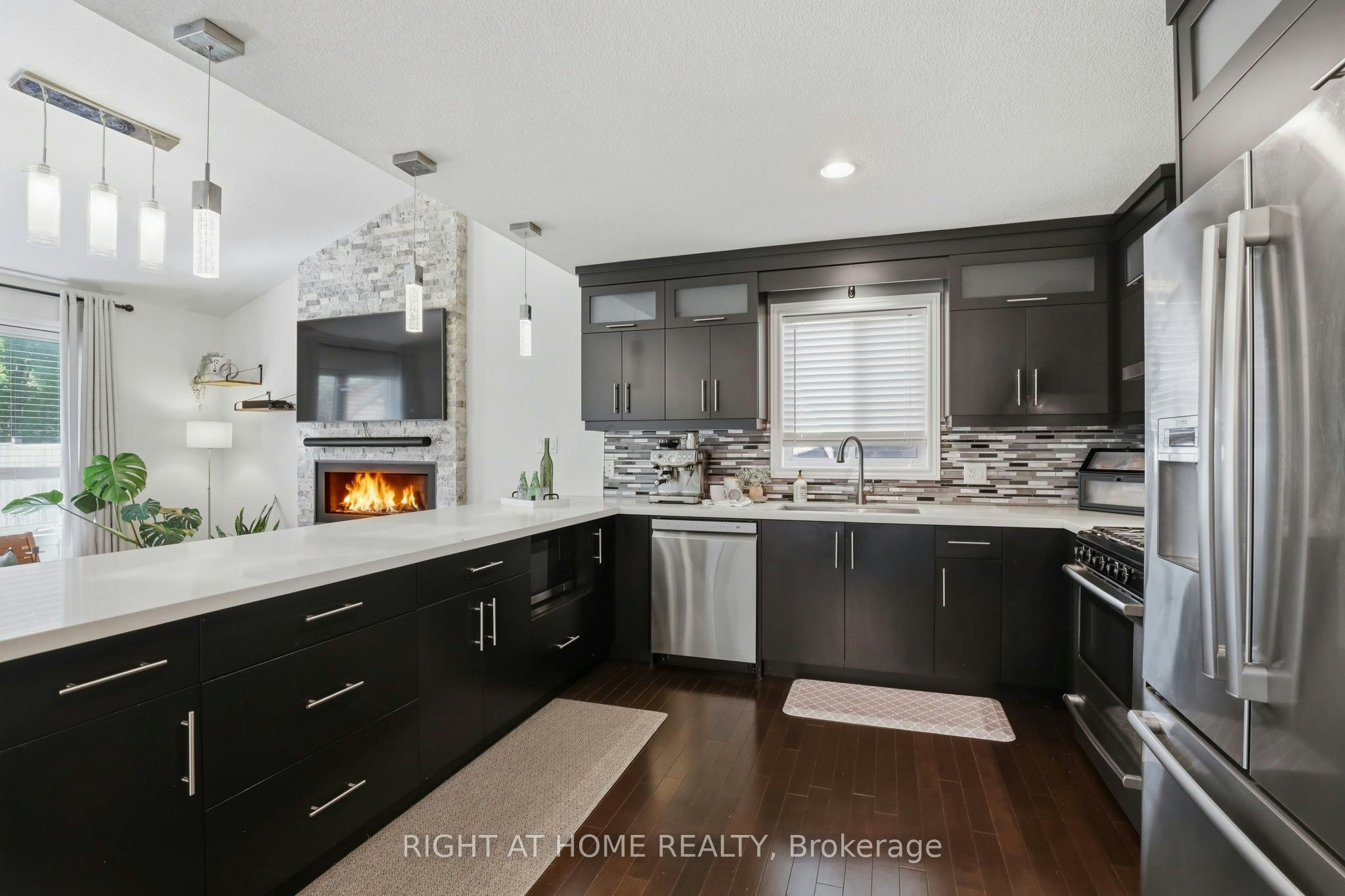 2322 Buroak Drive, London, ON, N6G 0L1 - 3