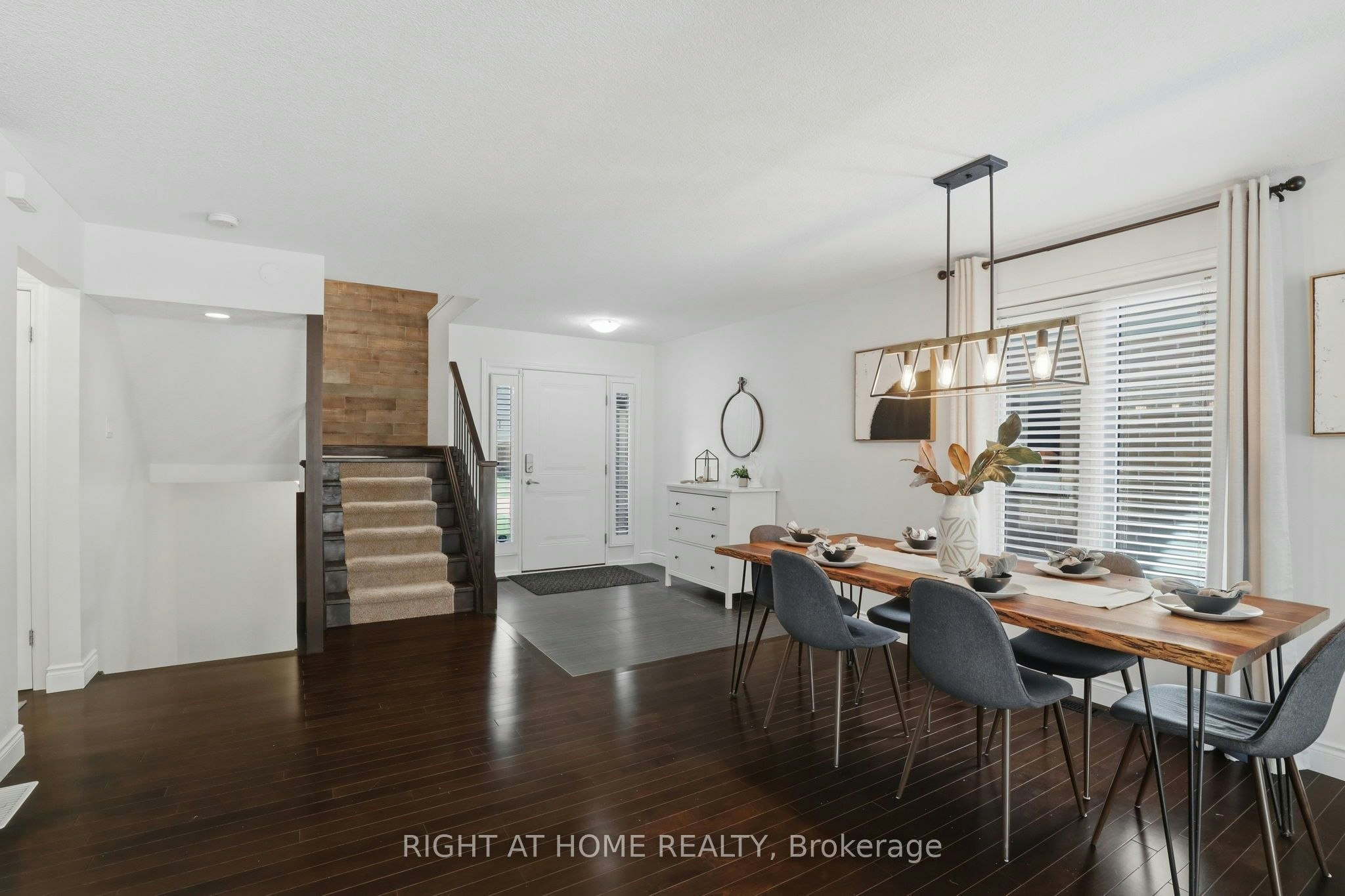 2322 Buroak Drive, London, ON, N6G 0L1 - 2
