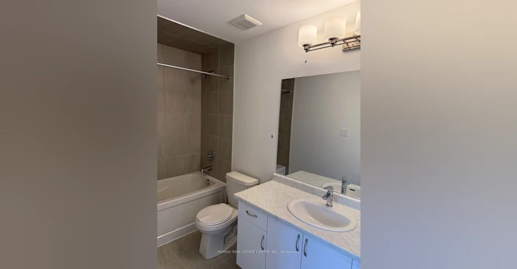 933 North Waterdown Drive, Hamilton, ON, L8B 2B1 - 13