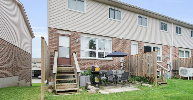 25-450 Pond Mills Road, London, ON, N5Z 4X2 - 8