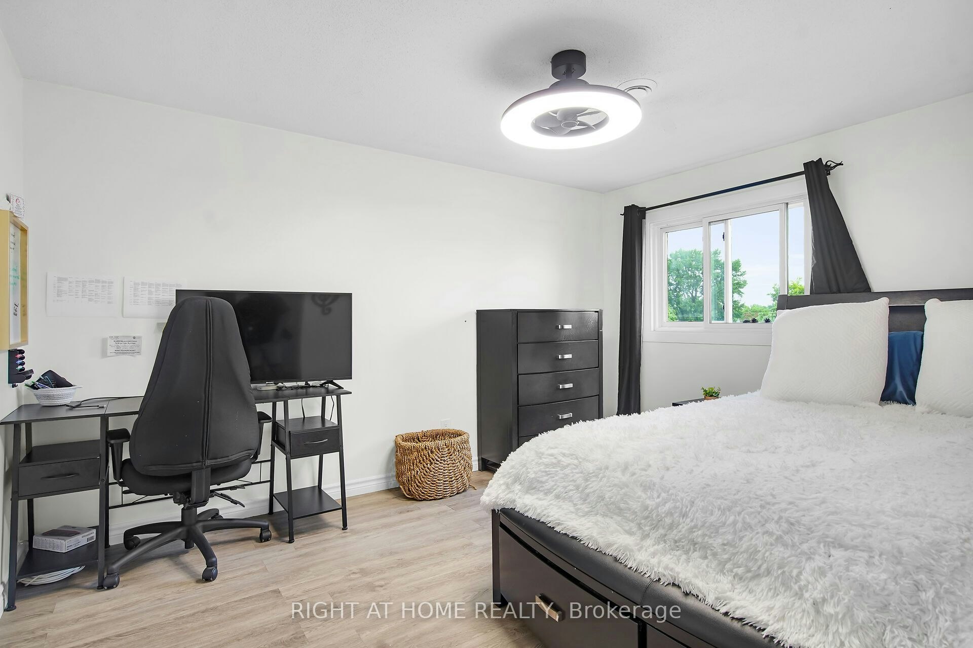 25-450 Pond Mills Road, London, ON, N5Z 4X2 - 23