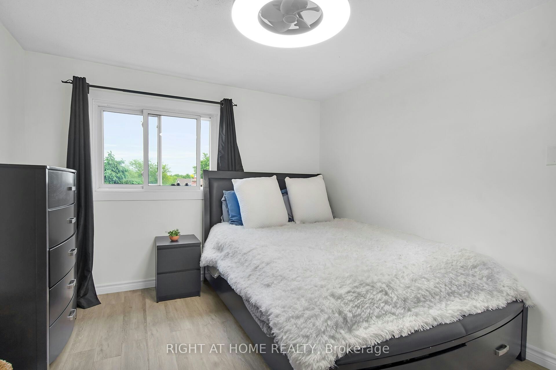 25-450 Pond Mills Road, London, ON, N5Z 4X2 - 24
