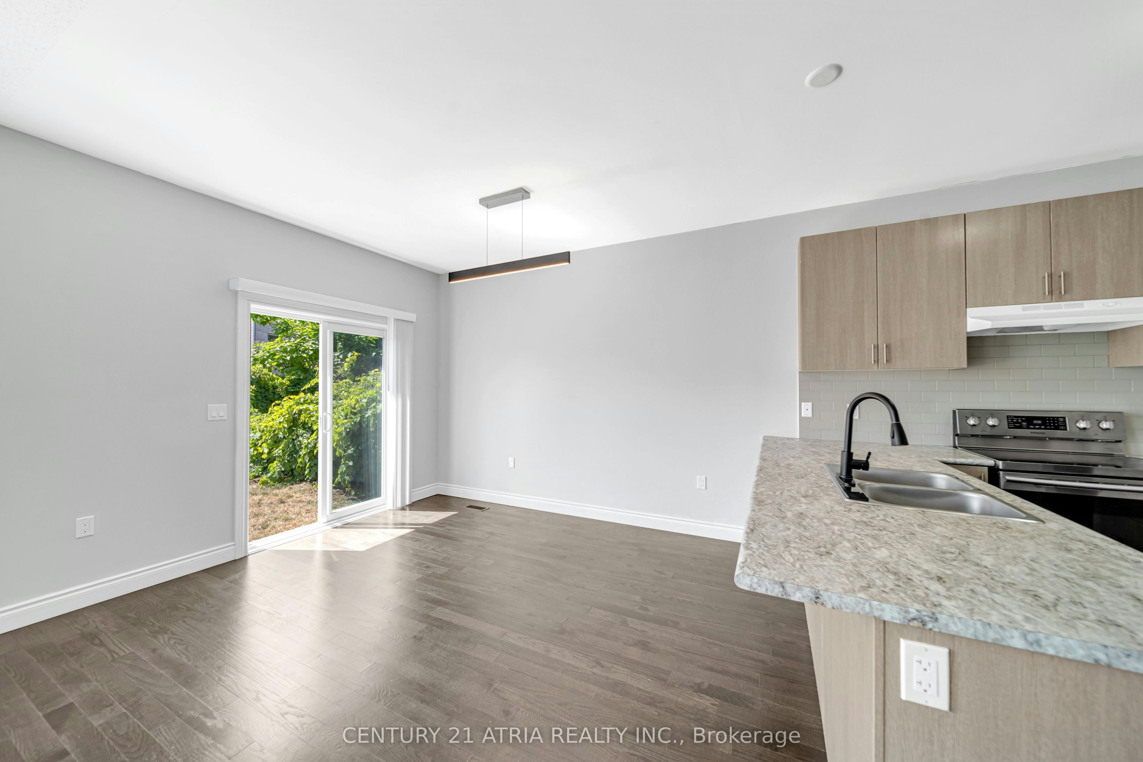 793 Spillsbury Drive, Peterborough, ON, K9K 1K9 - 14
