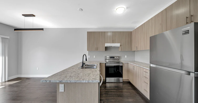 793 Spillsbury Drive, Peterborough, ON, K9K 1K9 - 10