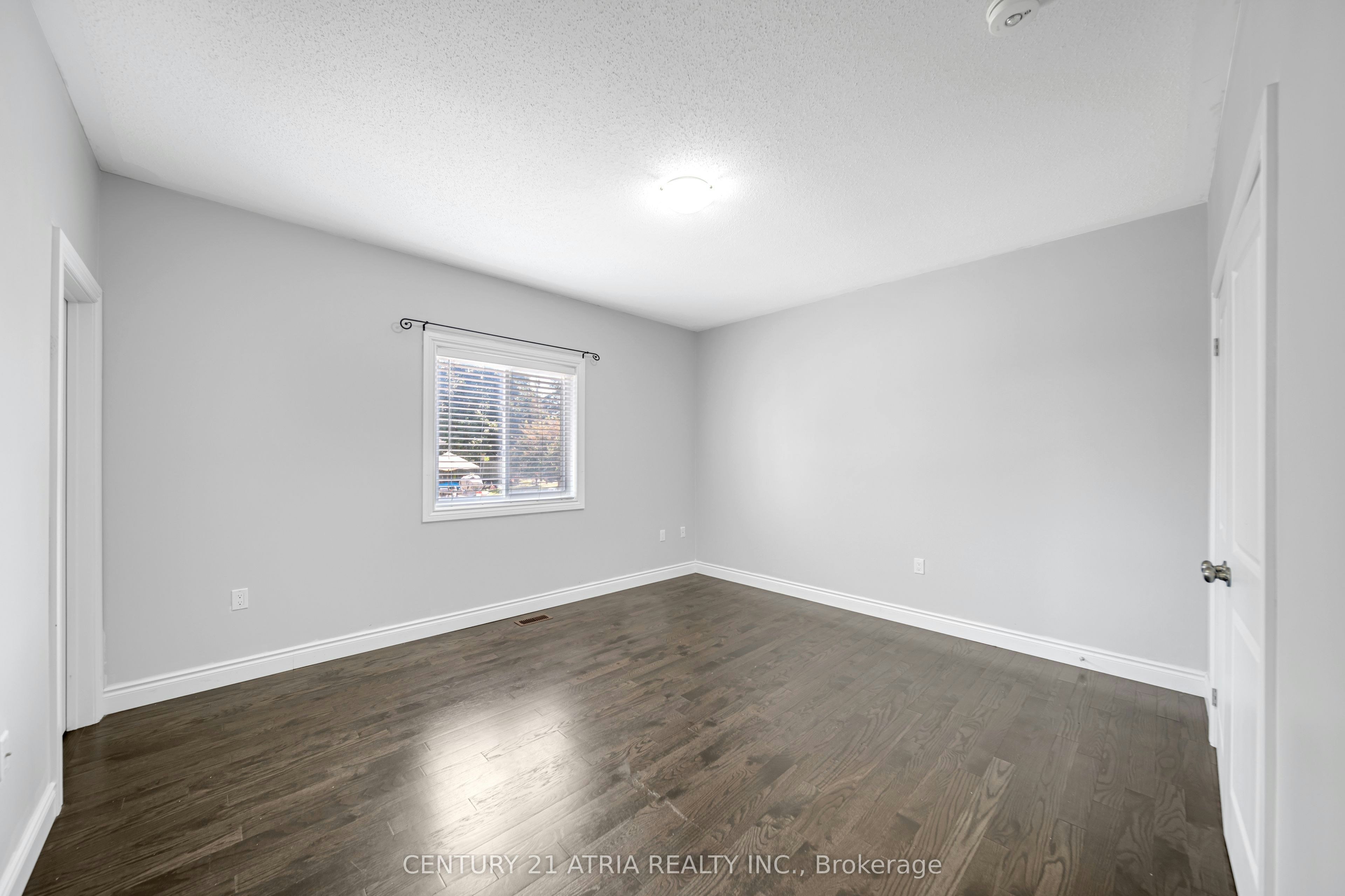 793 Spillsbury Drive, Peterborough, ON, K9K 1K9 - 25