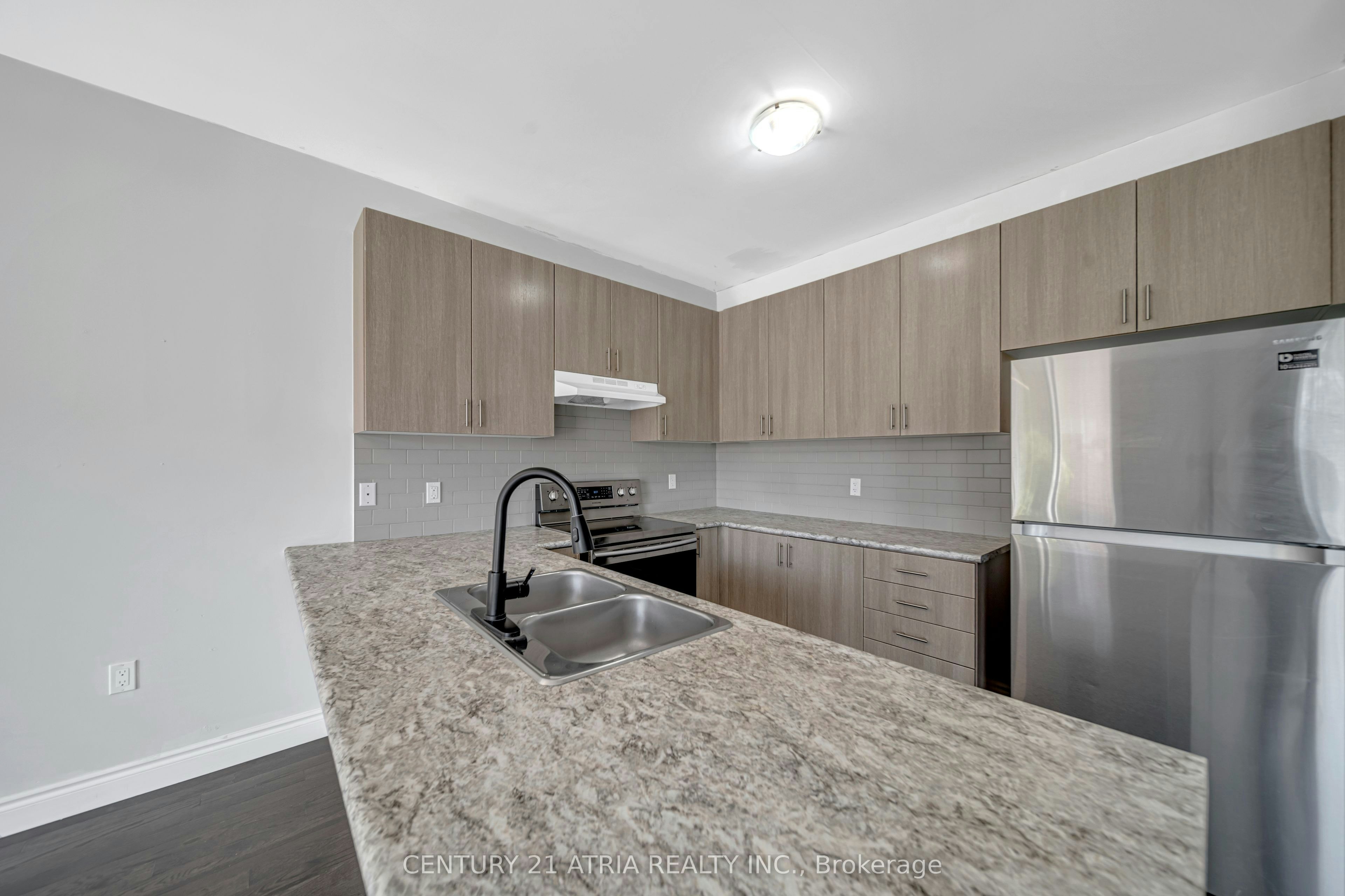 793 Spillsbury Drive, Peterborough, ON, K9K 1K9 - 11