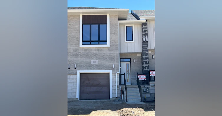 220 Green Gate Boulevard, Cambridge, ON, N1T 0B8