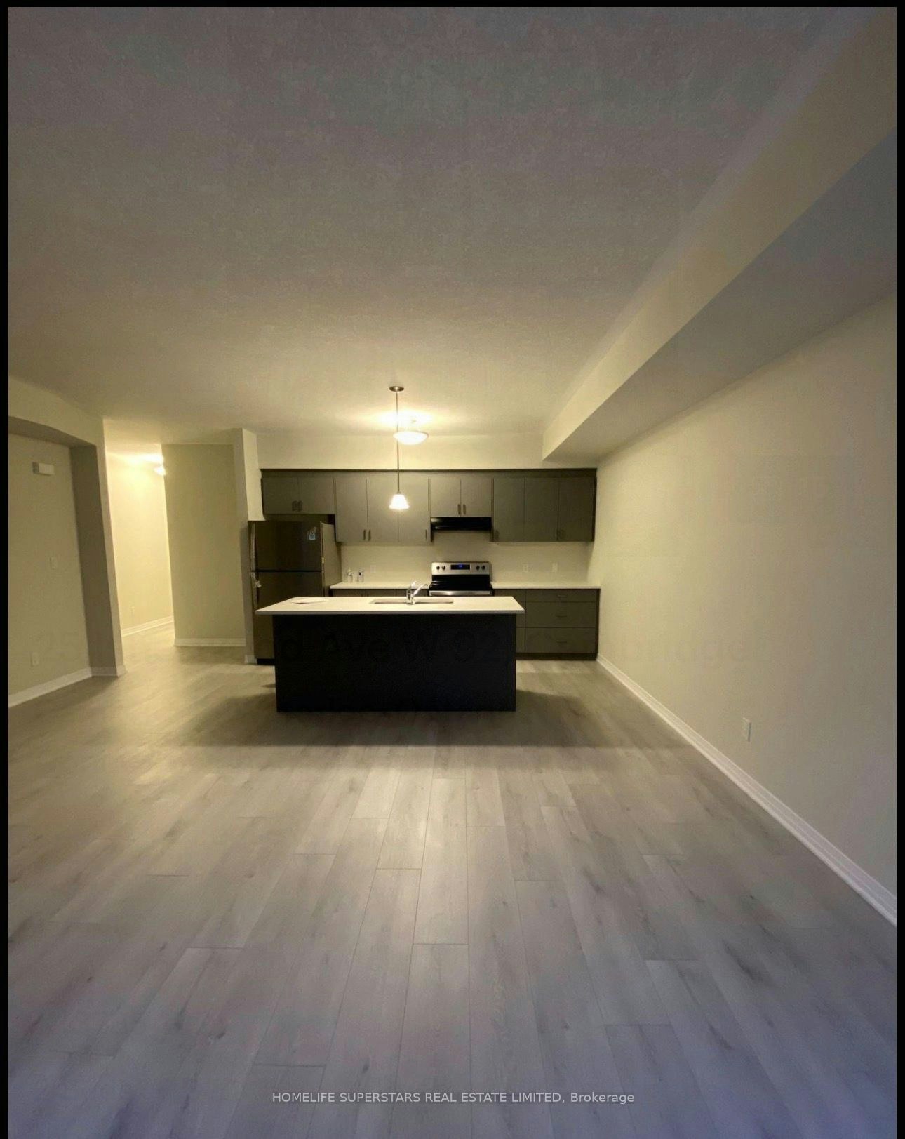 92-25 Isherwood Avenue W, Cambridge, ON, N1R 0E2 - 2