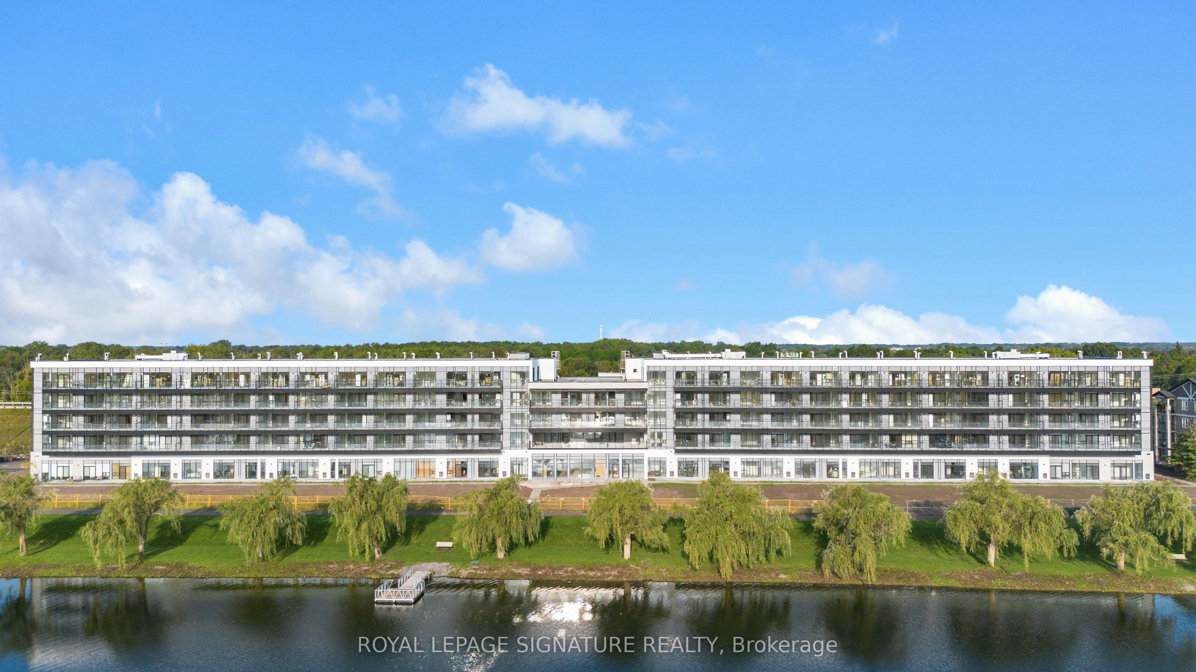 239-350 Prince Charles Drive S, Welland, ON, L3C 5A6