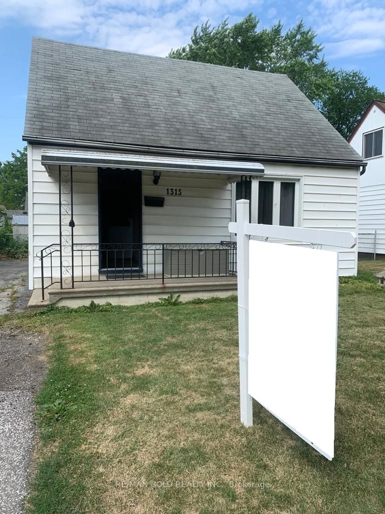 1315 Partington Avenue, Windsor, ON, N9B 2P5