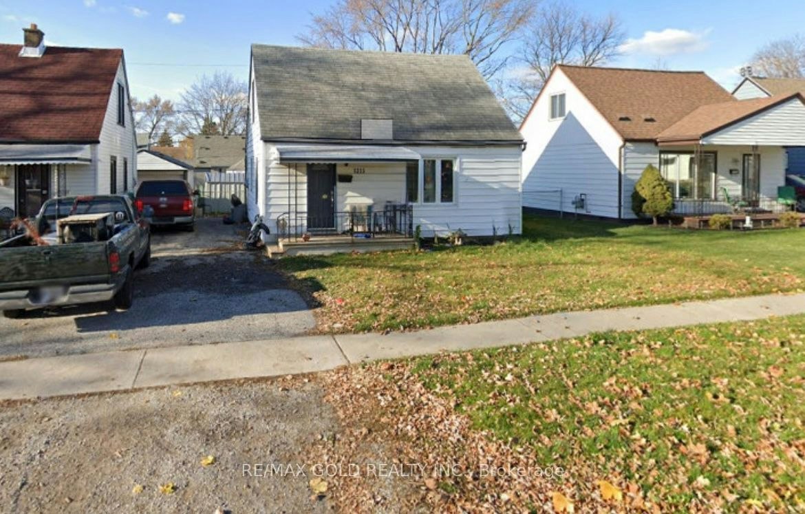 1315 Partington Avenue, Windsor, ON, N9B 2P5