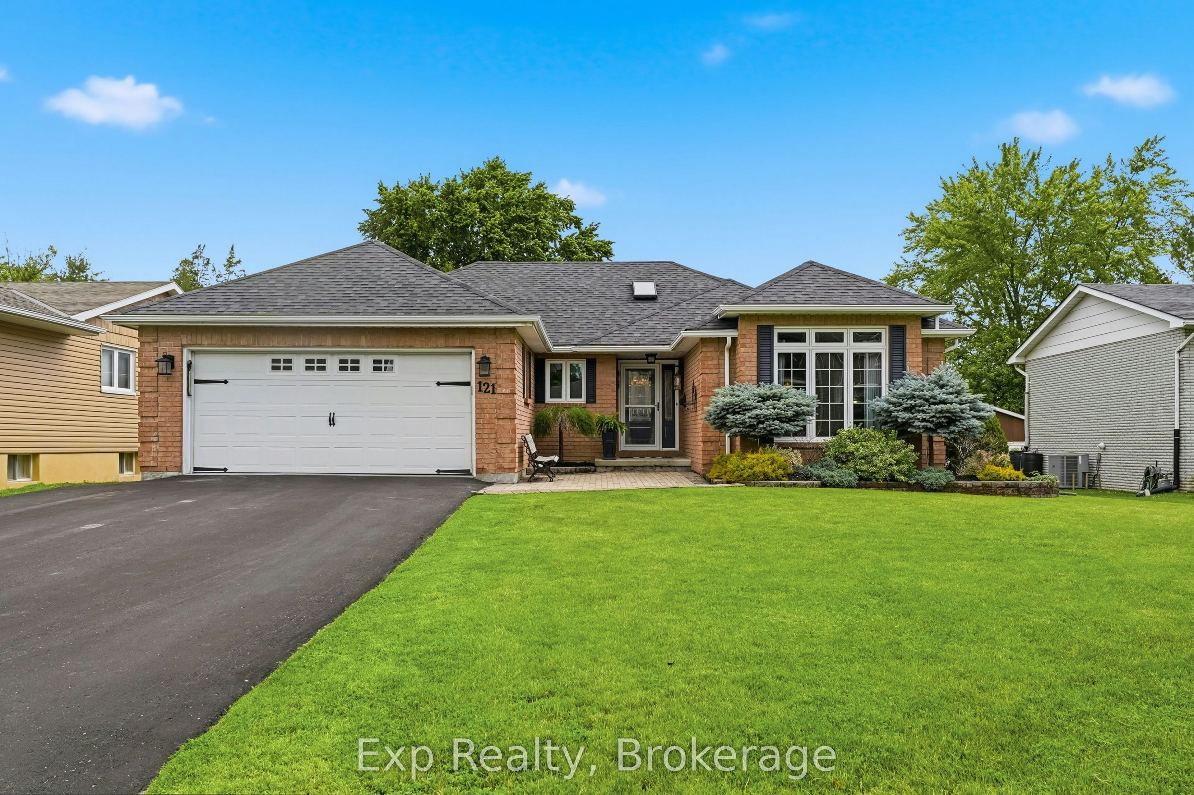 121 Simcoe Street, Greater Napanee, ON, K7R 2X5