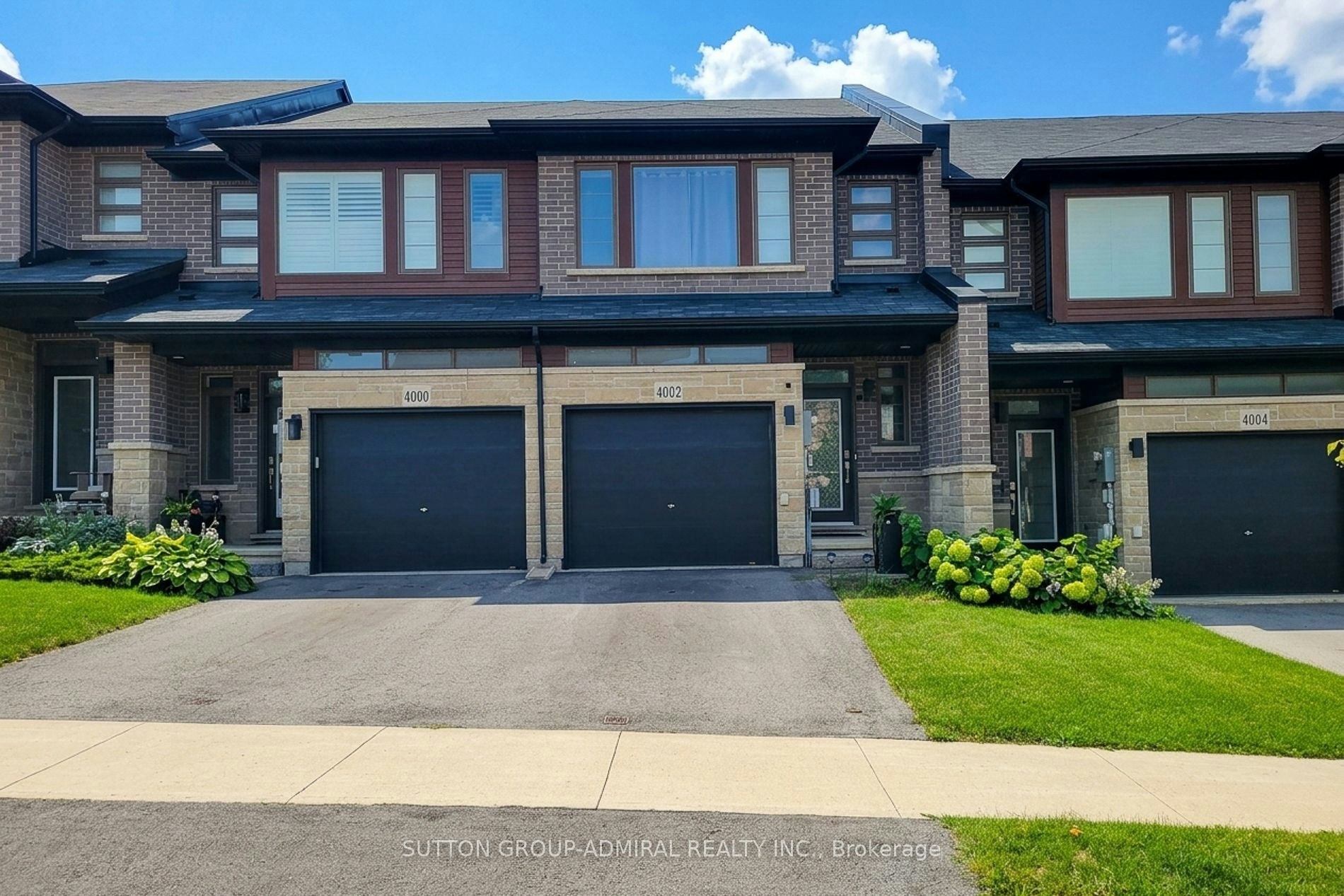 4002 Crown Street, Lincoln, ON, L3J 0S6