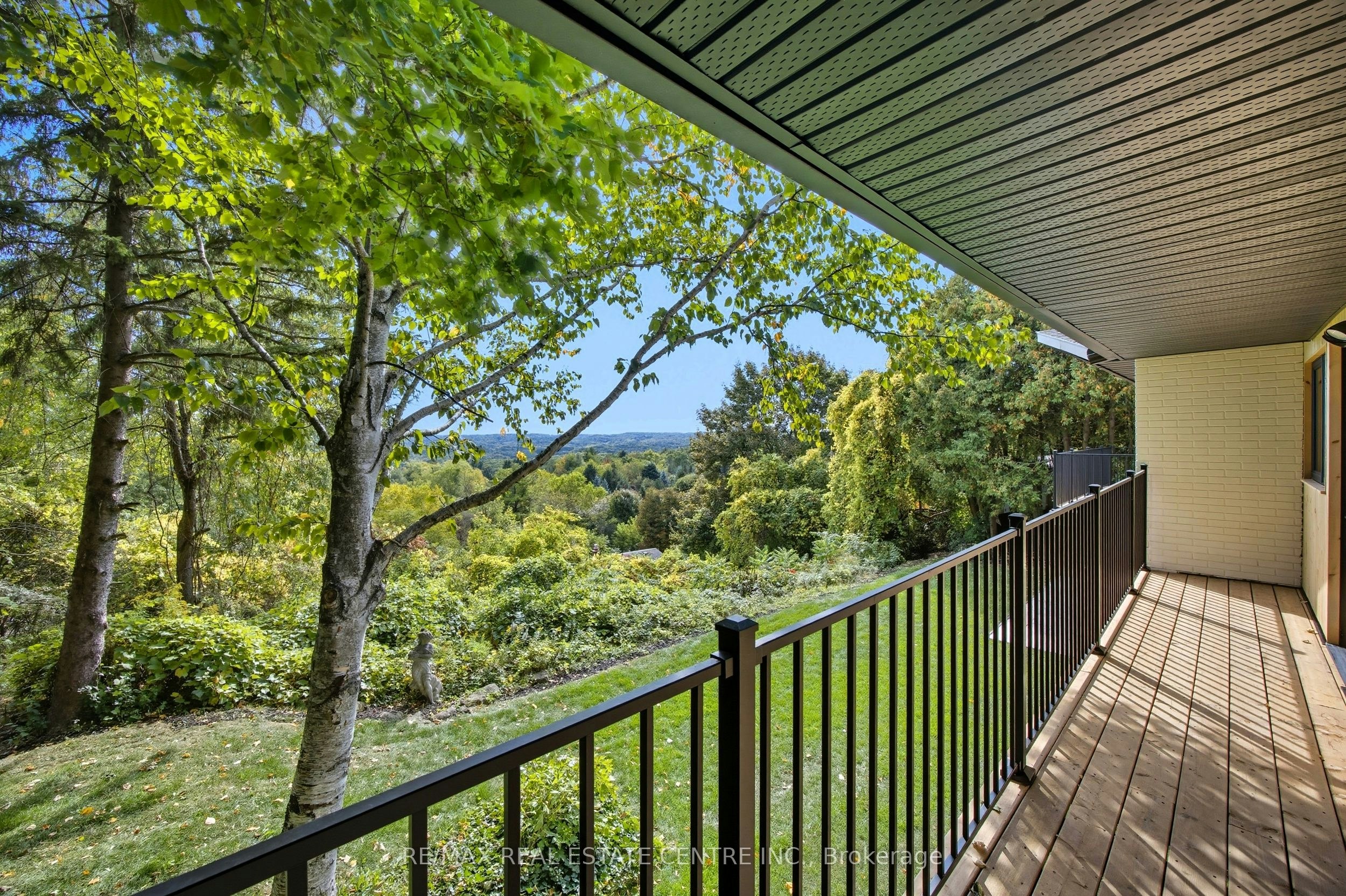 50 Oak Avenue, Hamilton, ON, L9H 4Y9 - 9