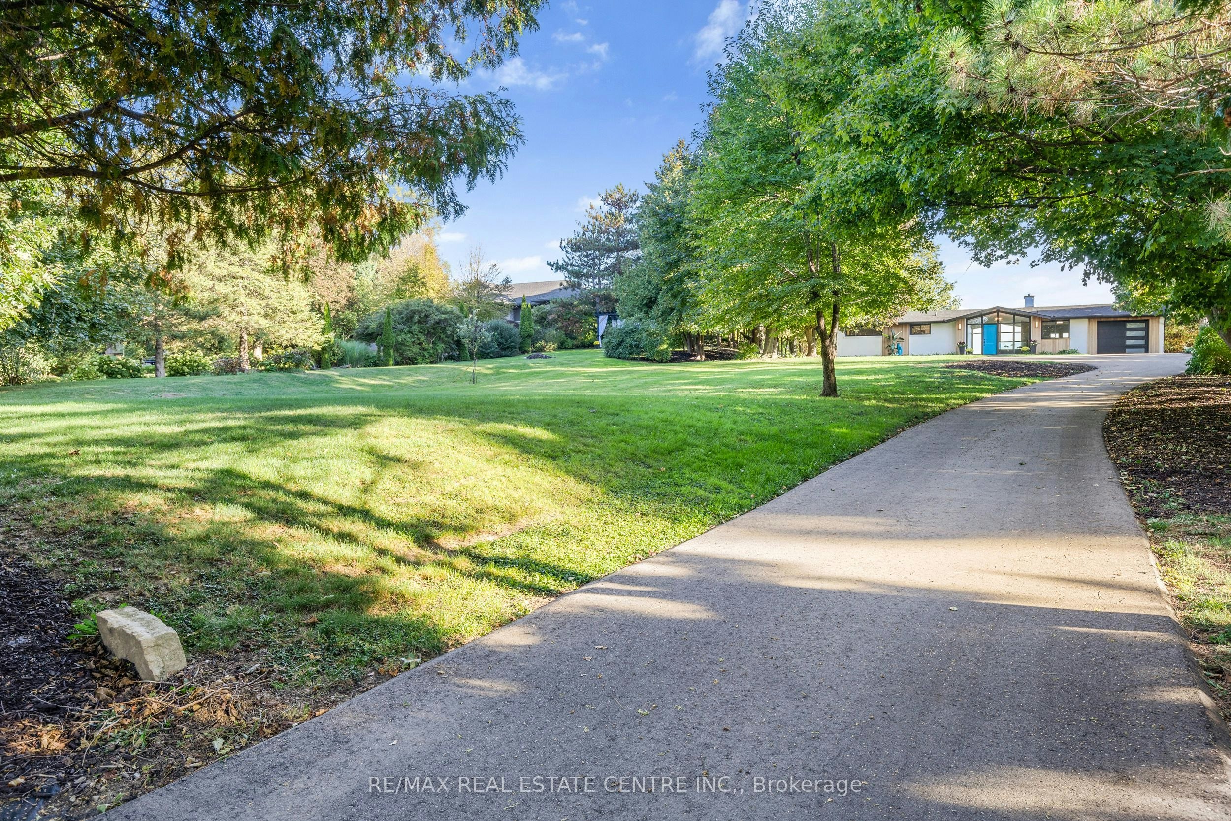 50 Oak Avenue, Hamilton, ON, L9H 4Y9 - 4