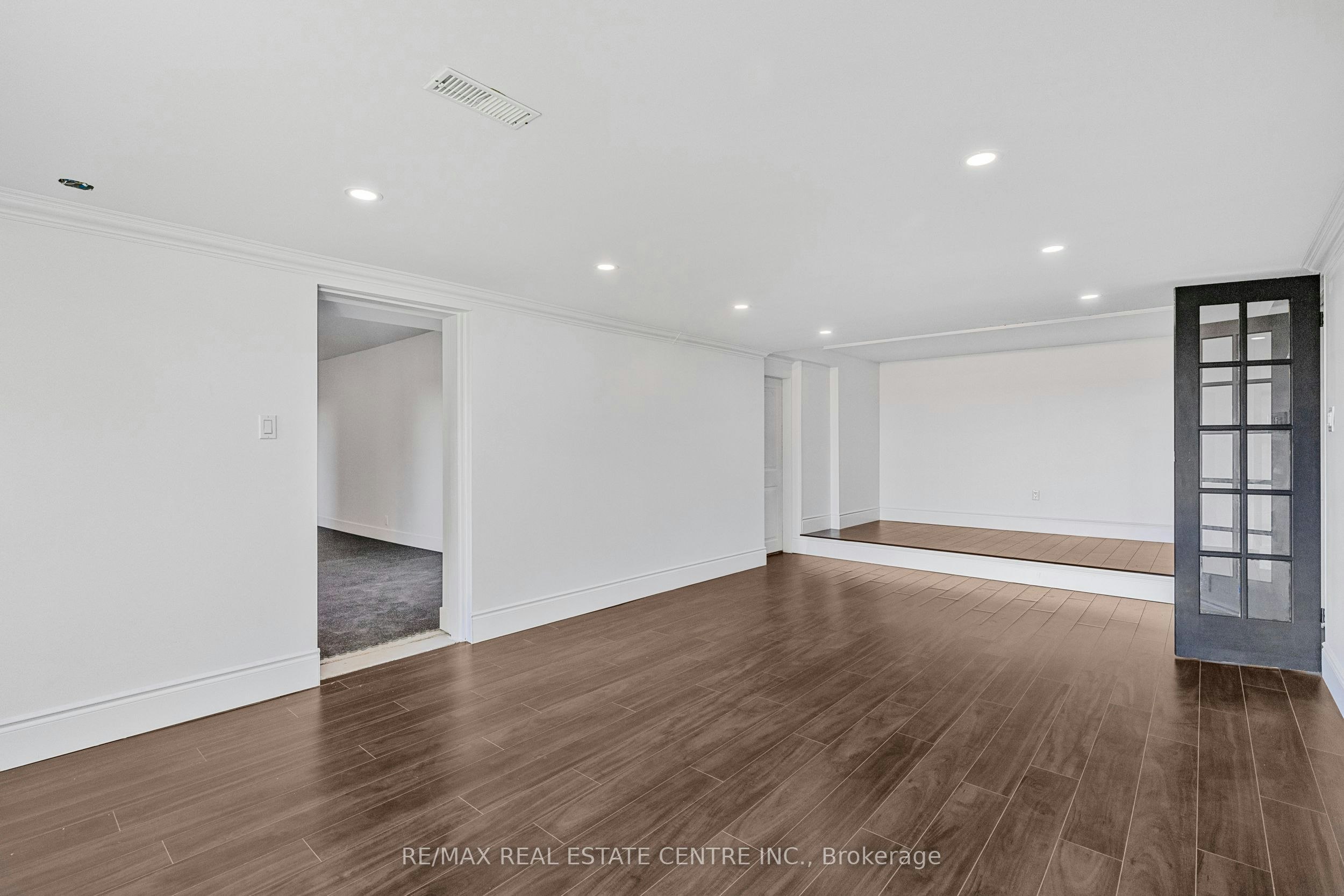 50 Oak Avenue, Hamilton, ON, L9H 4Y9 - 17