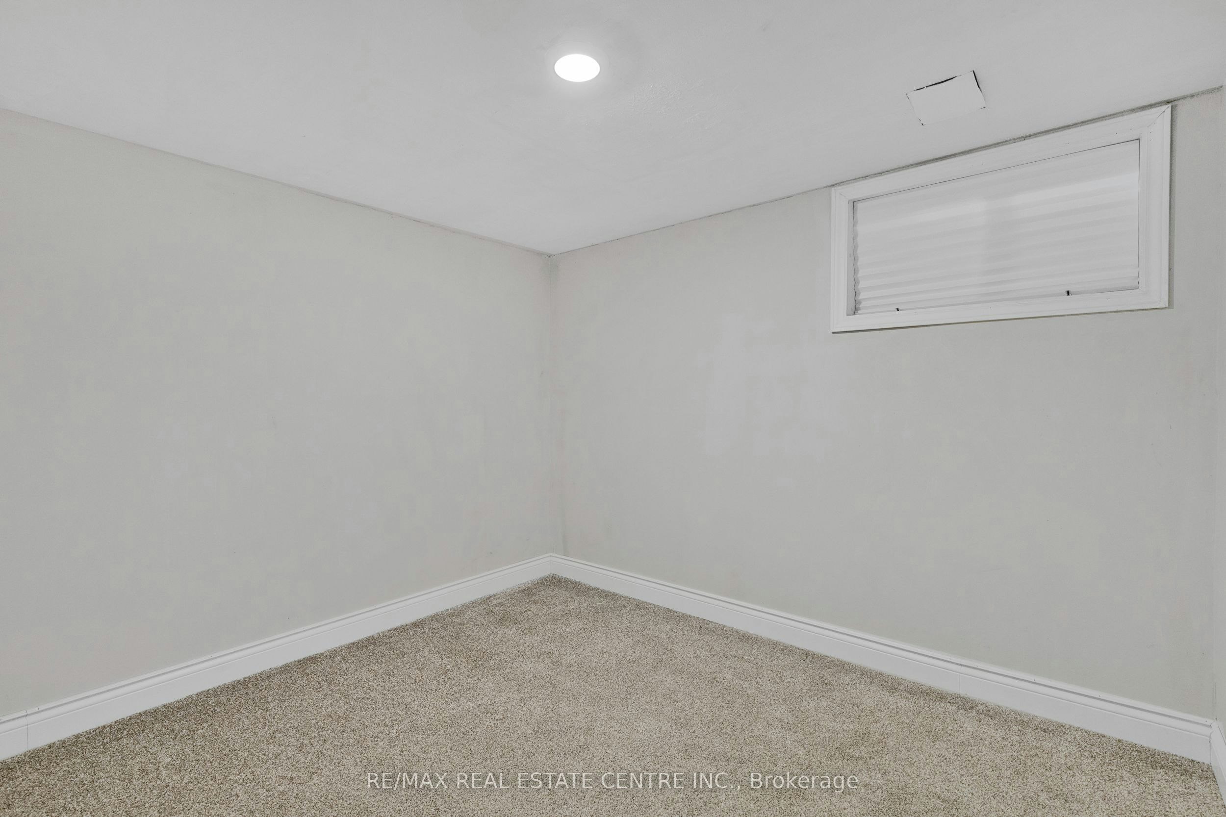 50 Oak Avenue, Hamilton, ON, L9H 4Y9 - 22