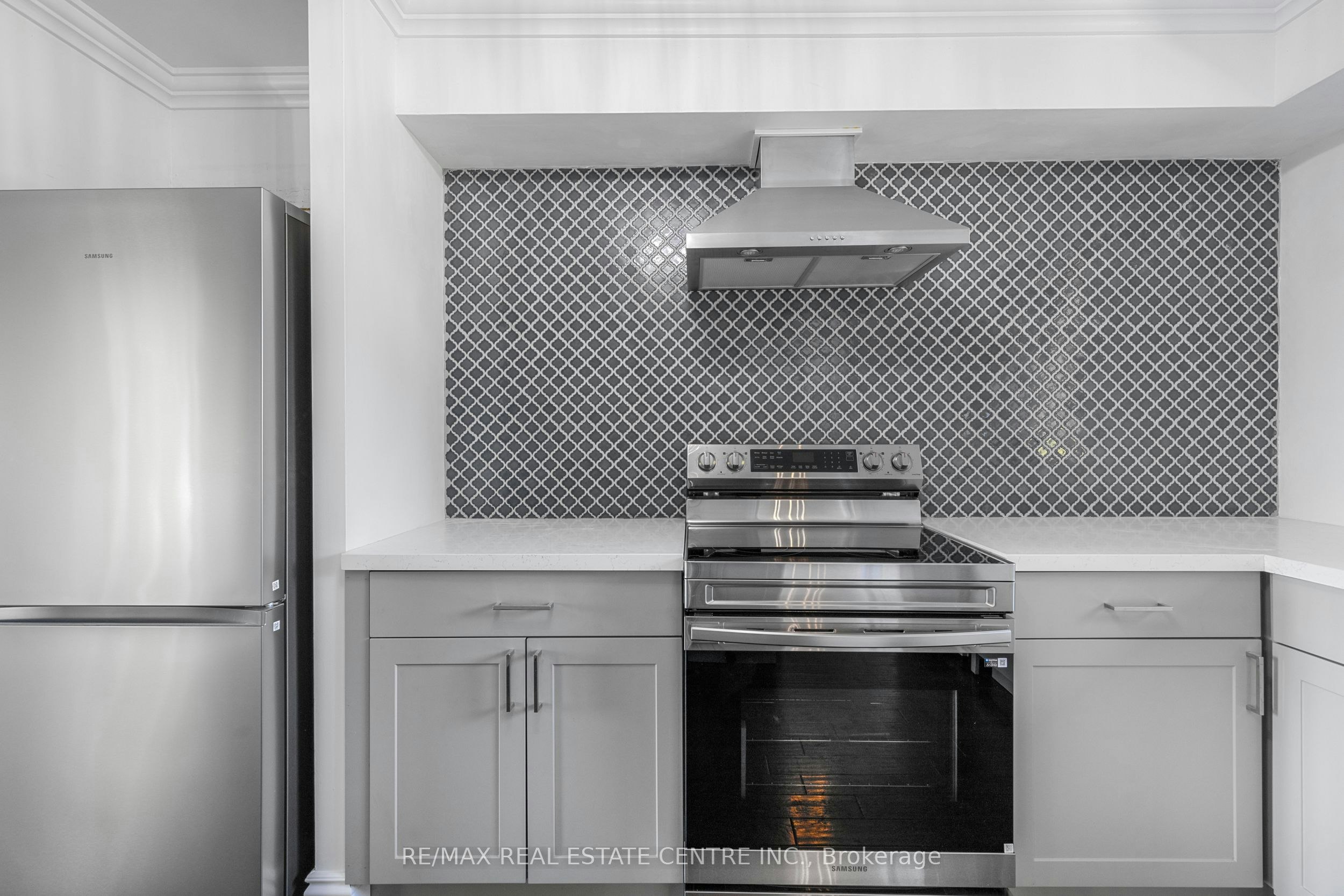 50 Oak Avenue, Hamilton, ON, L9H 4Y9 - 33