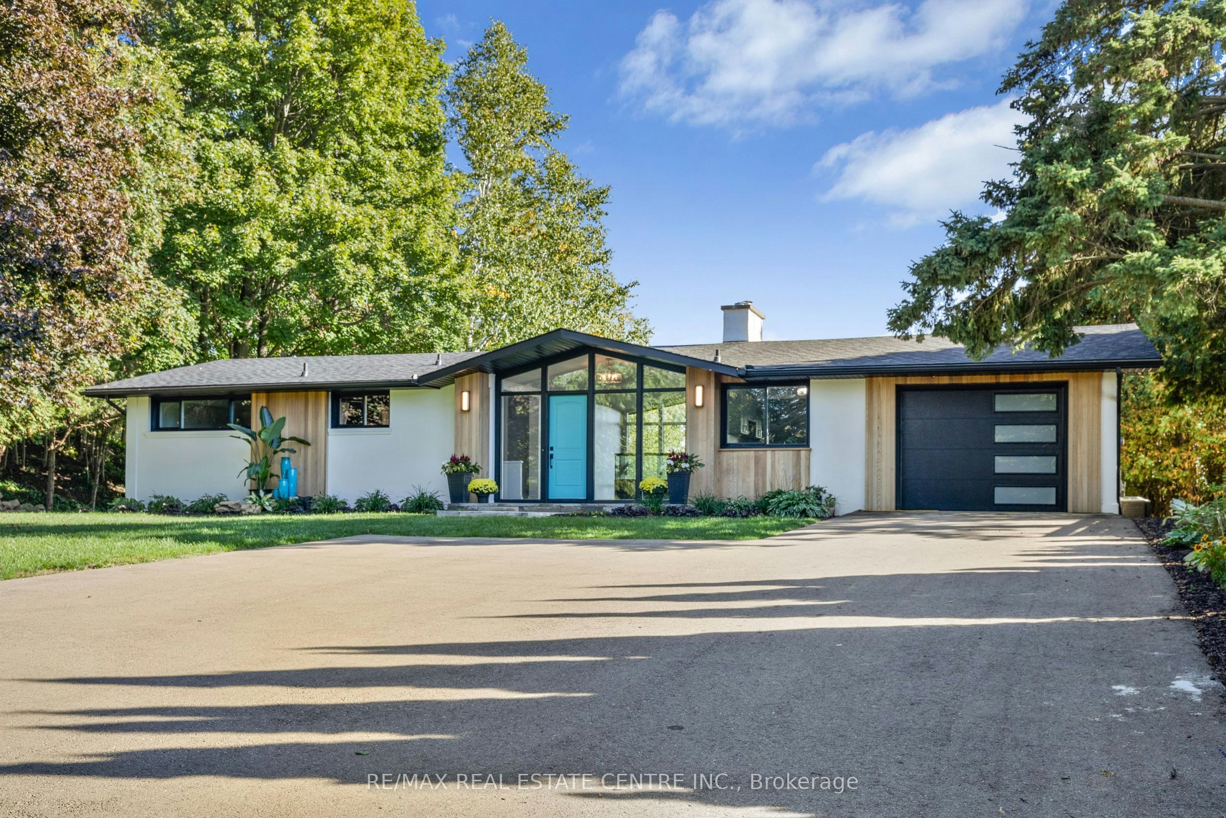 50 Oak Avenue, Hamilton, ON, L9H 4Y9