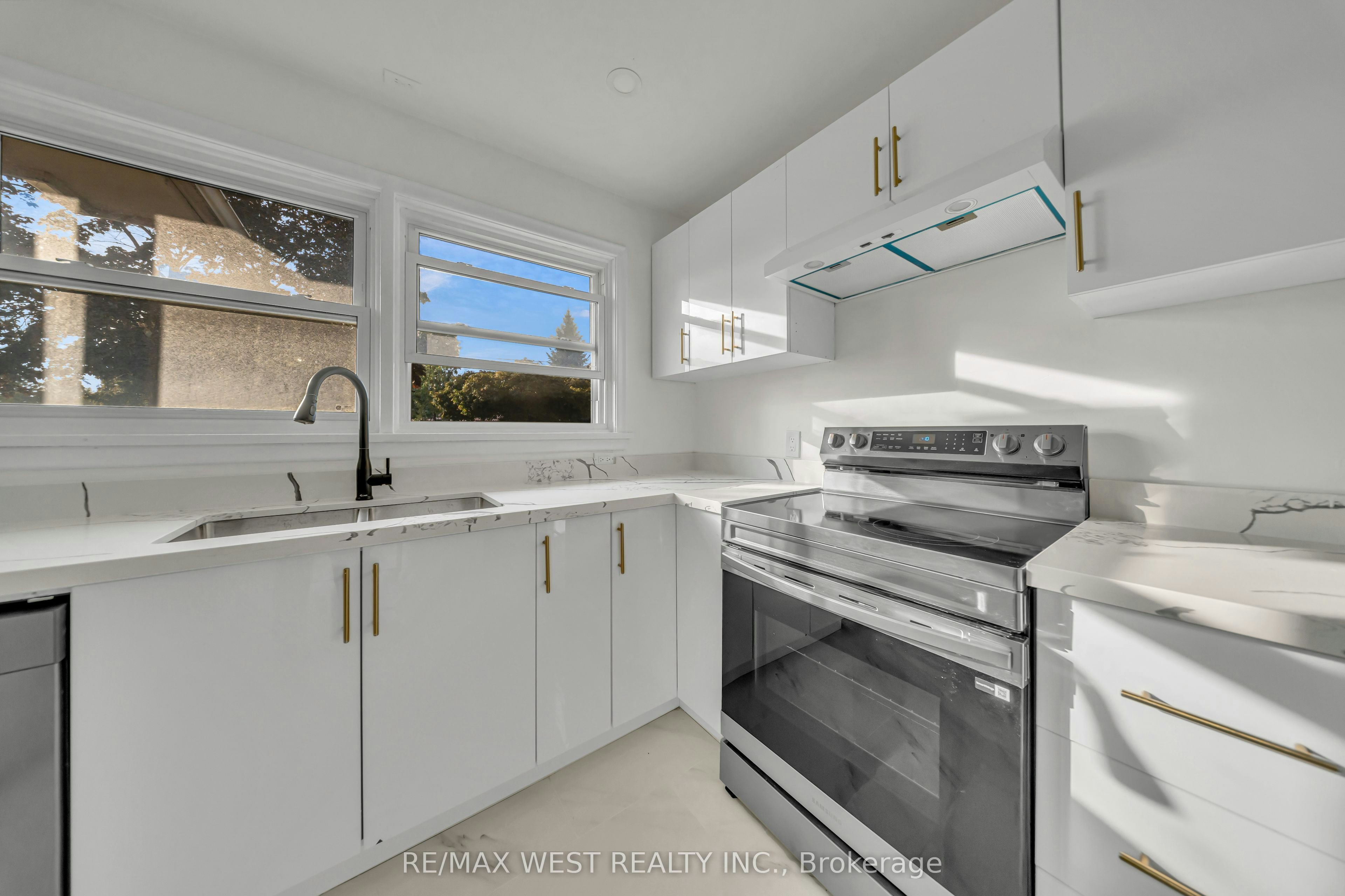 28 Donley Street, Kitchener, ON, N2M 3P1 - 10