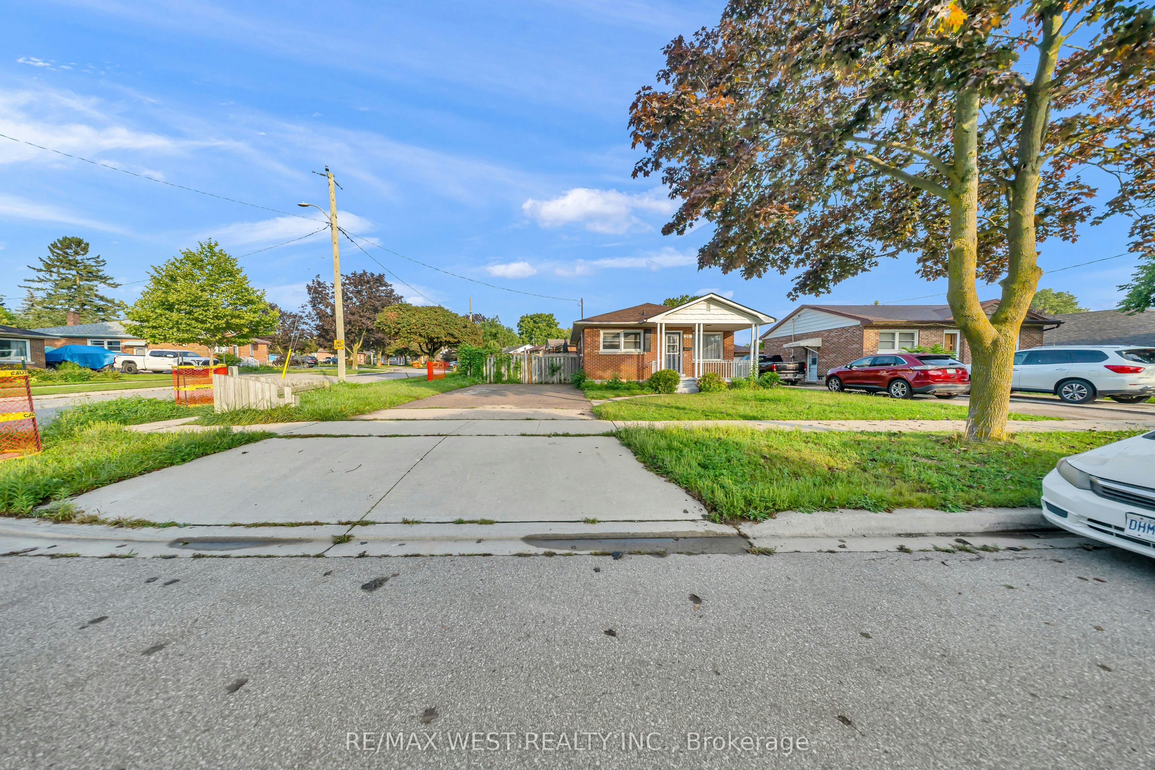 28 Donley Street, Kitchener, ON, N2M 3P1