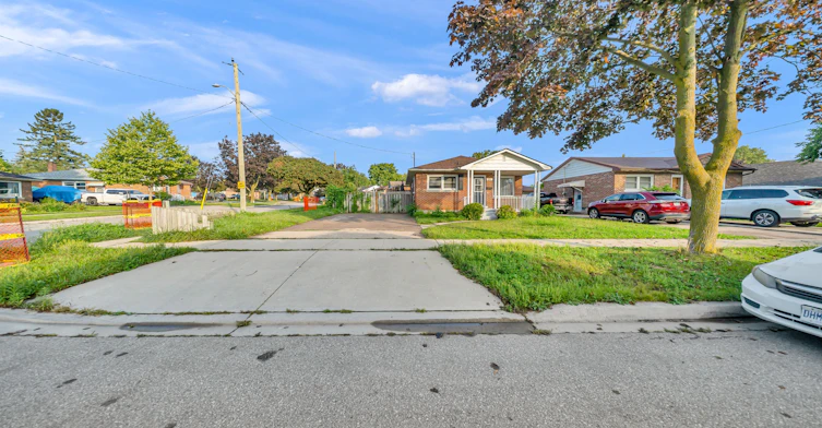 28 Donley Street, Kitchener, ON, N2M 3P1