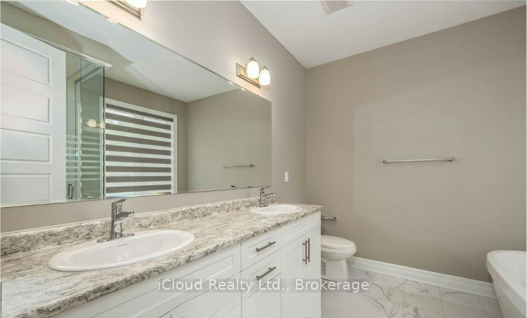 42 Milt Schmidt Street, Kitchener, ON, N2R 0T2 - 31